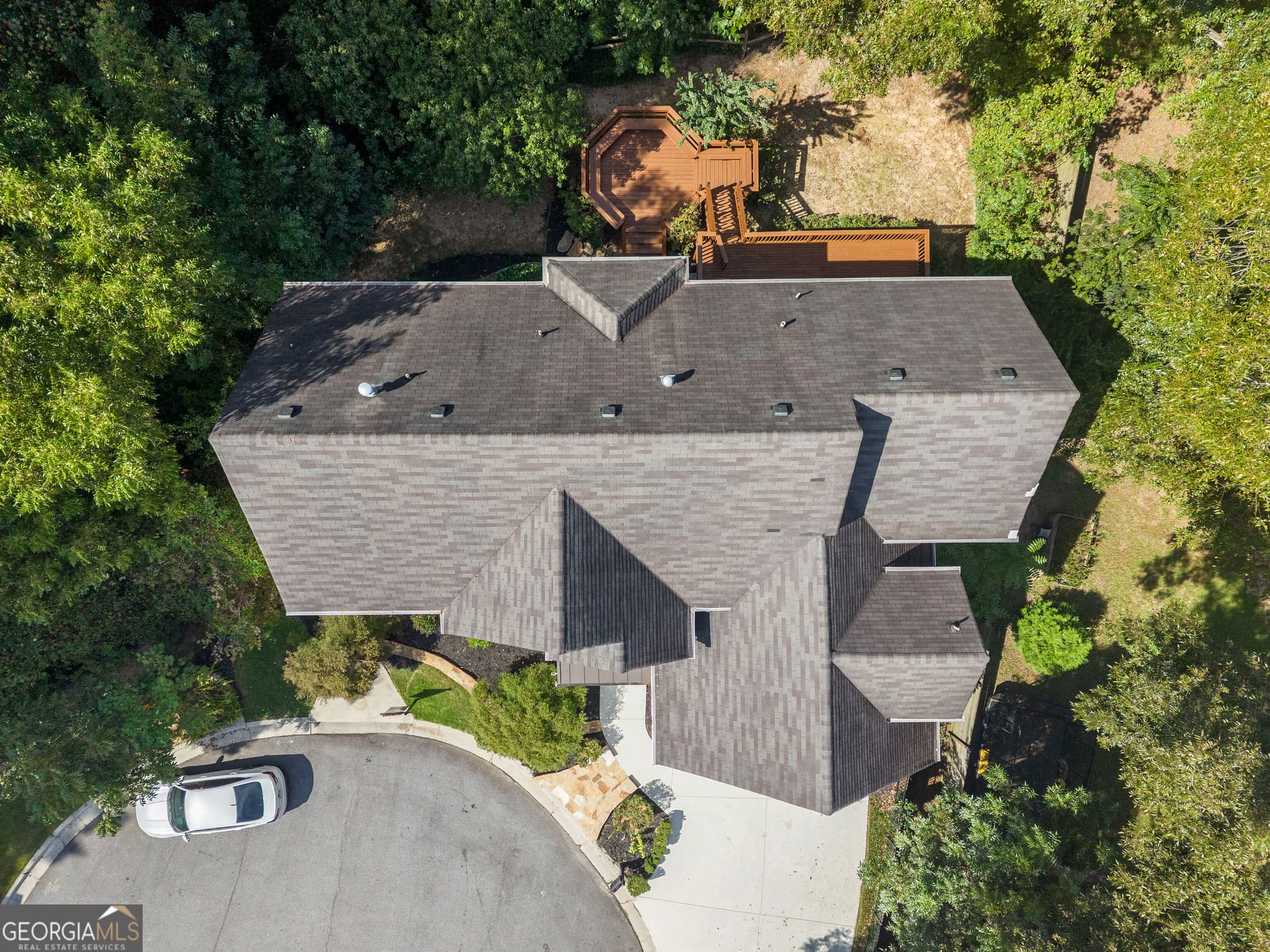 4 bedroom, 4.5 bathroom single family residence for sale at 1251 Brookhaven Hideaway Court, Atlanta, GA 30319 — photo 4
