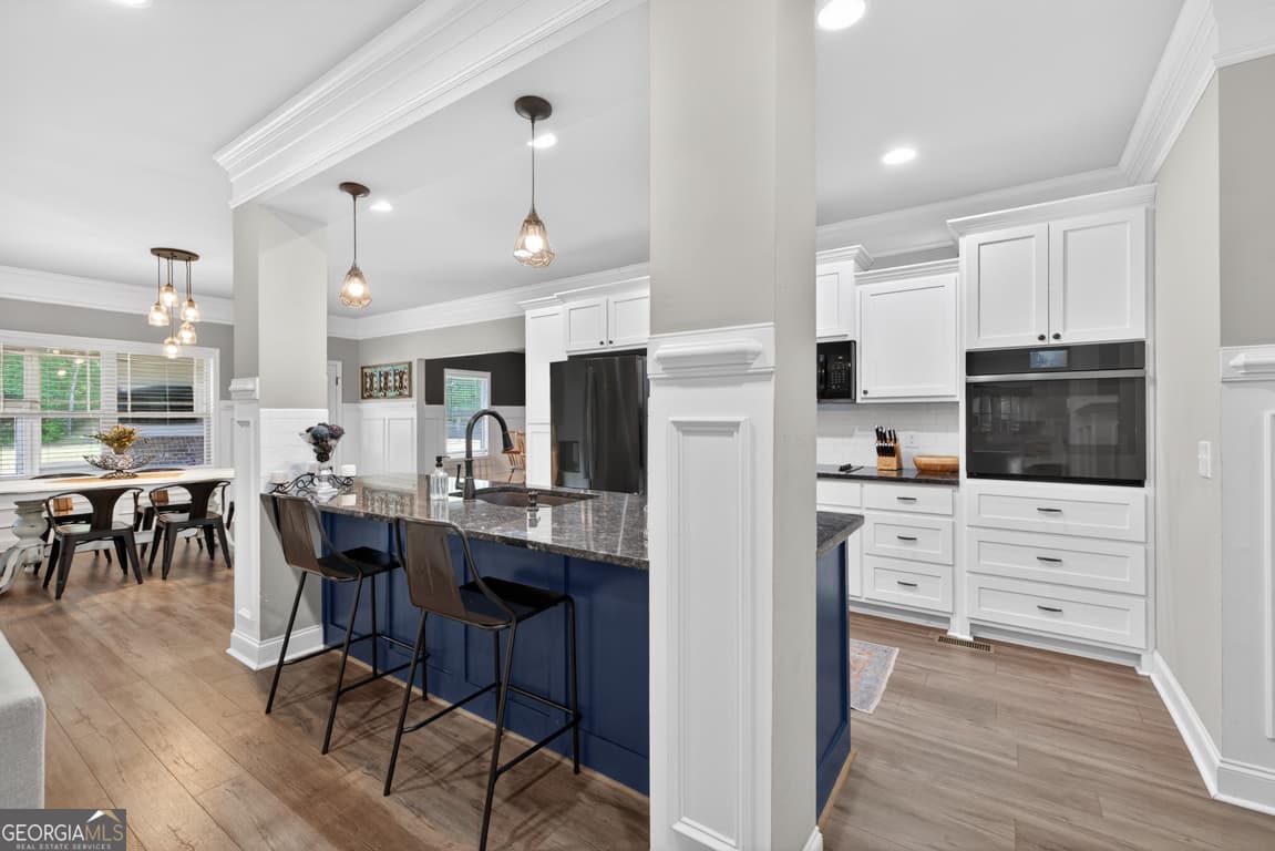 6 bedroom, 5 bathroom, 5,259 sq ft single family residence for sale at 1171 Sterling Lake Drive, Jefferson, GA 30549 — photo 8