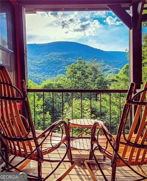 4 bedroom, 3 bathroom, 2,056 sq ft cabin,single family residence for sale at 1582 Little Rock Creek Road, Cherry Log, GA 30522 — photo 5