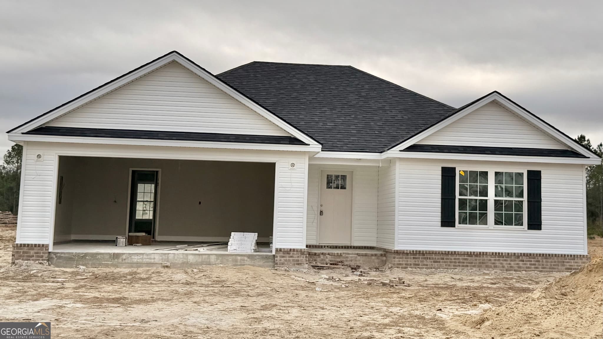3 bedroom, 2 bathroom, 1,500 sq ft single family residence sold at 160 River Bluff Way 179, Ellabell, GA 31308