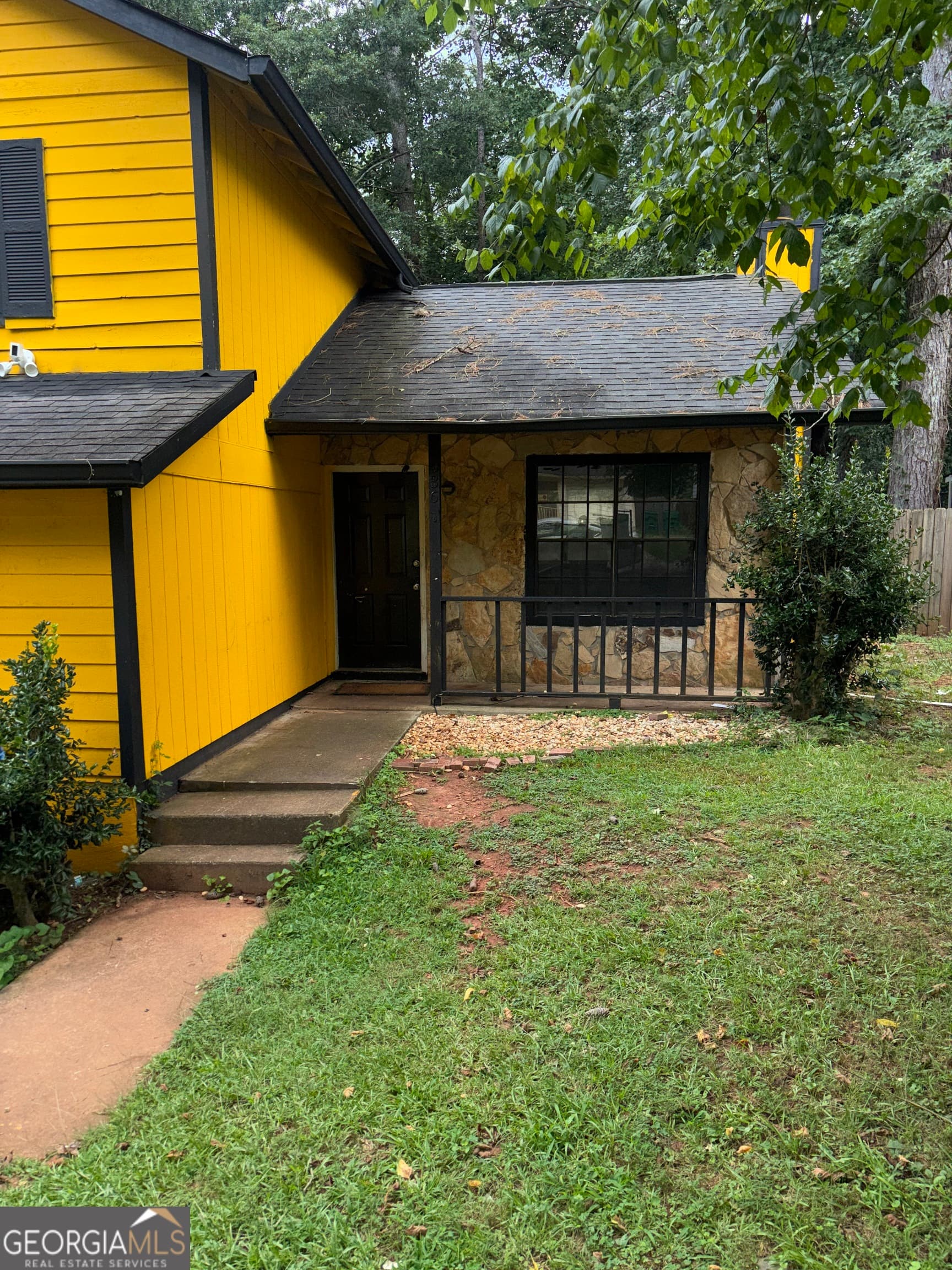 4 bedroom, 2 bathroom single family residence for sale at 1036 Mainstreet Lake Drive, Stone Mountain, GA 30088 — photo 10