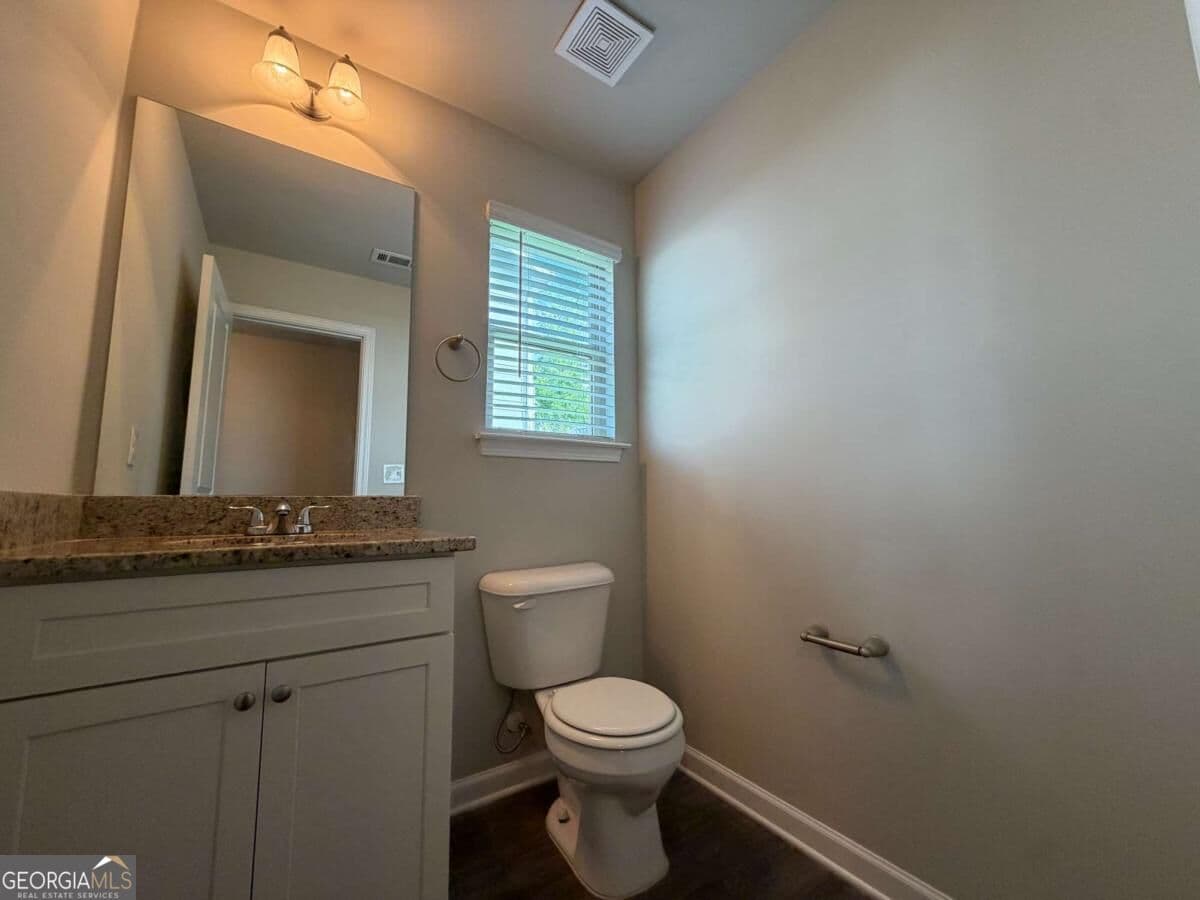 3 bedroom, 2.5 bathroom, 1,750 sq ft single family residence for rent at 313 Nutwood Trace, Locust Grove, GA 30248 for $1,950 a month — photo 7