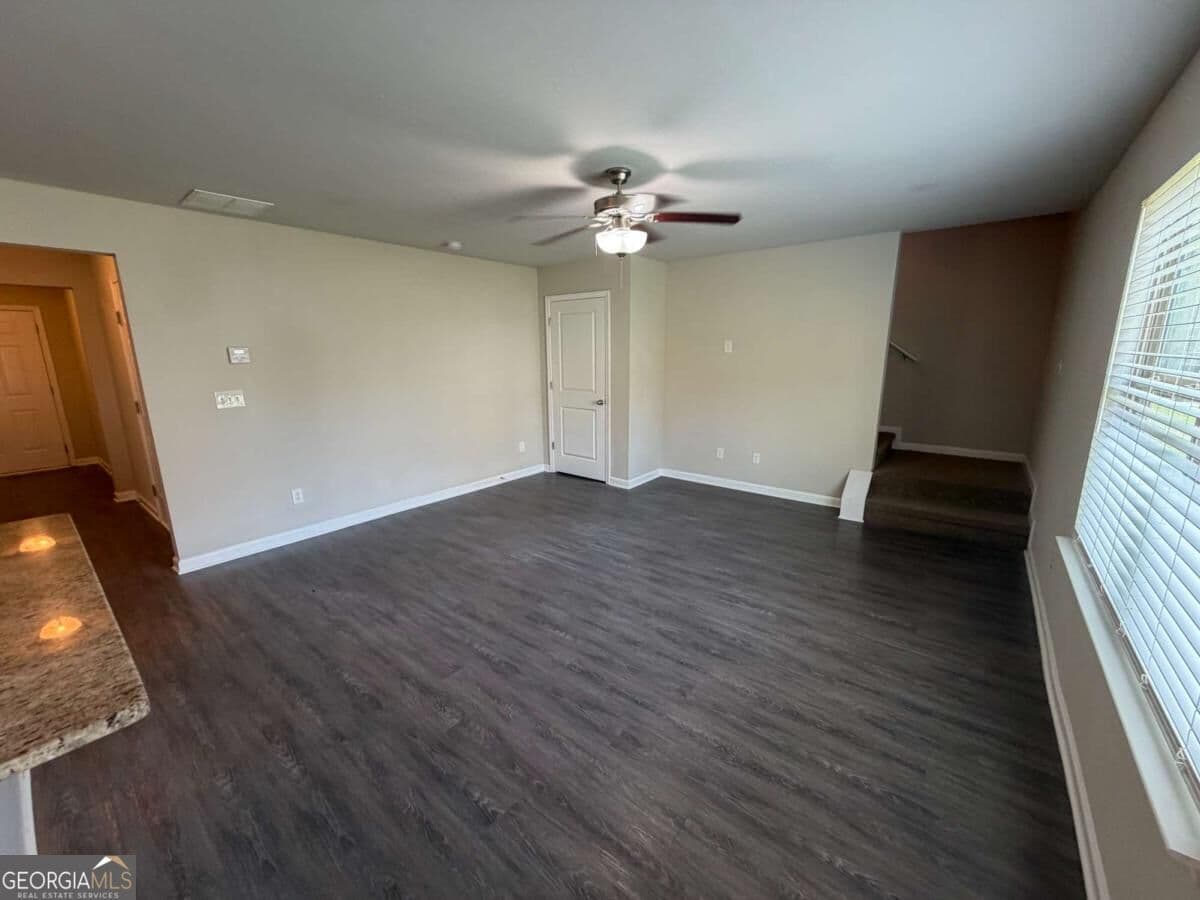 3 bedroom, 2.5 bathroom, 1,750 sq ft single family residence for rent at 313 Nutwood Trace, Locust Grove, GA 30248 for $1,950 a month — photo 3