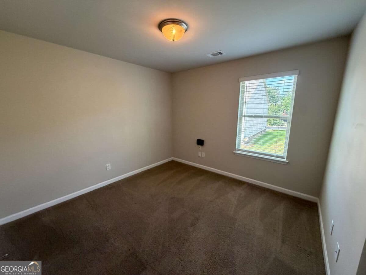 3 bedroom, 2.5 bathroom, 1,750 sq ft single family residence for rent at 313 Nutwood Trace, Locust Grove, GA 30248 for $1,950 a month — photo 10