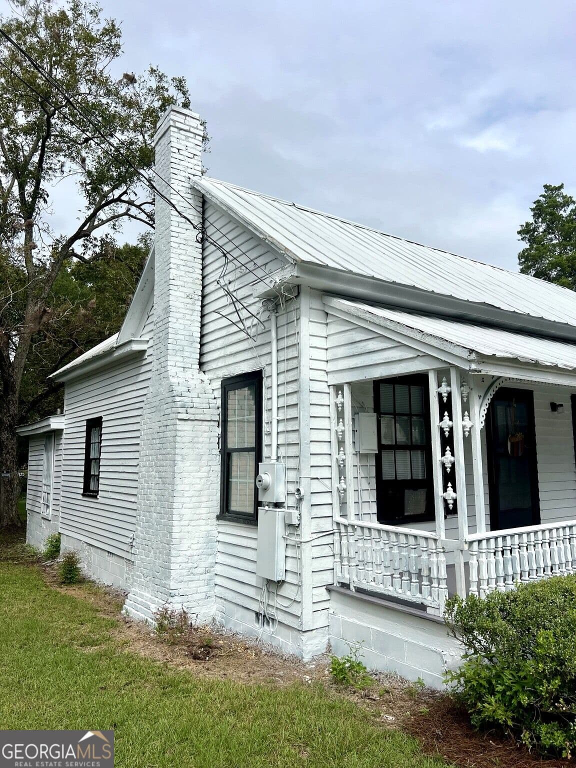 3 bedroom, 2 bathroom, 1,616 sq ft single family residence for sale at 226 Griffin Avenue, Eastman, GA 31023 — photo 4