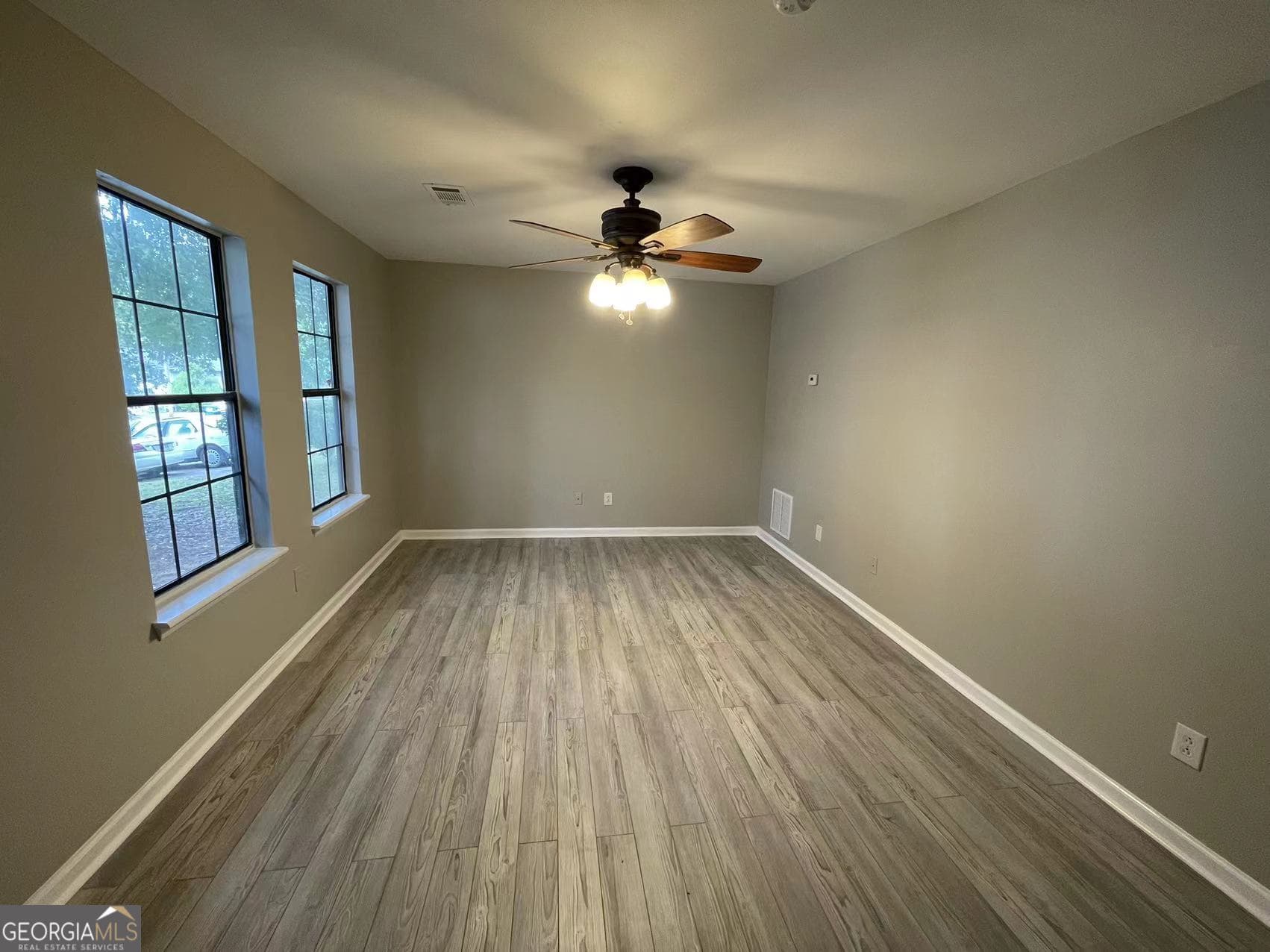 2 bedroom, 2.5 bathroom, 1,232 sq ft townhouse for rent at 4001 Laurie Jo Drive, Marietta, GA 30008 for $1,495 a month — photo 4