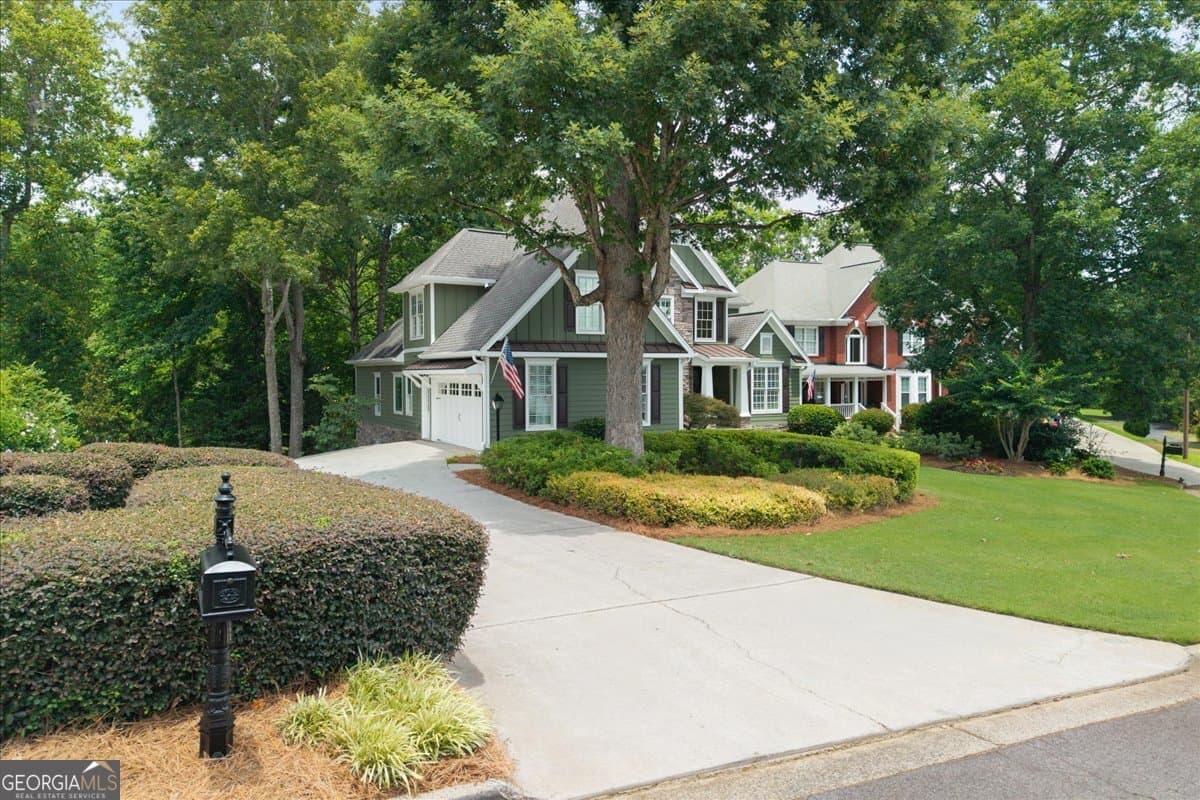 6 bedroom, 4.5 bathroom, 4,781 sq ft single family residence for sale at 754 White Blossom Court, Powder Springs, GA 30127 — photo 2