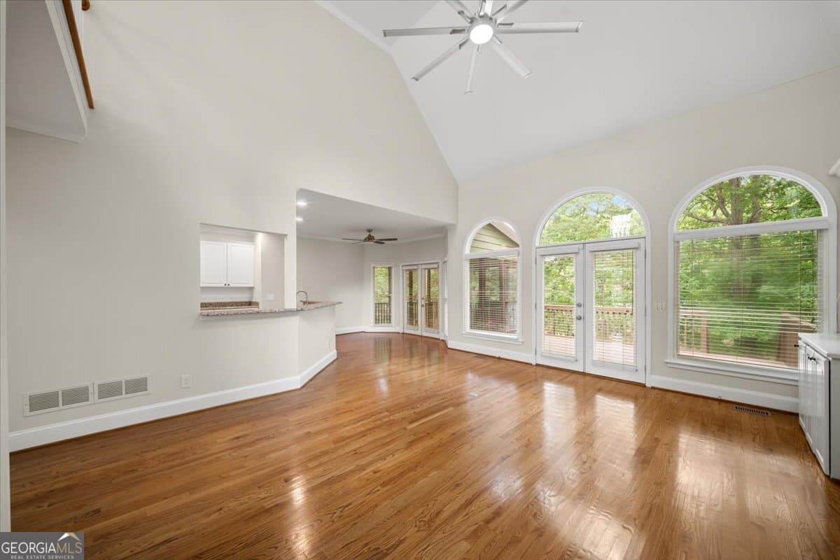 6 bedroom, 4.5 bathroom, 4,781 sq ft single family residence for sale at 754 White Blossom Court, Powder Springs, GA 30127 — photo 9