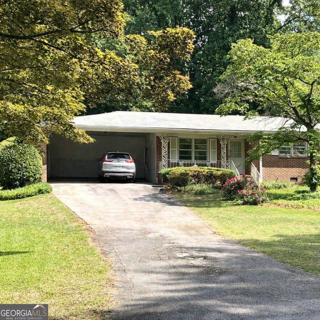 3 bedroom, 2 bathroom, 1,367 sq ft single family residence sold at 547 Rebecca Street, Lawrenceville, GA 30046