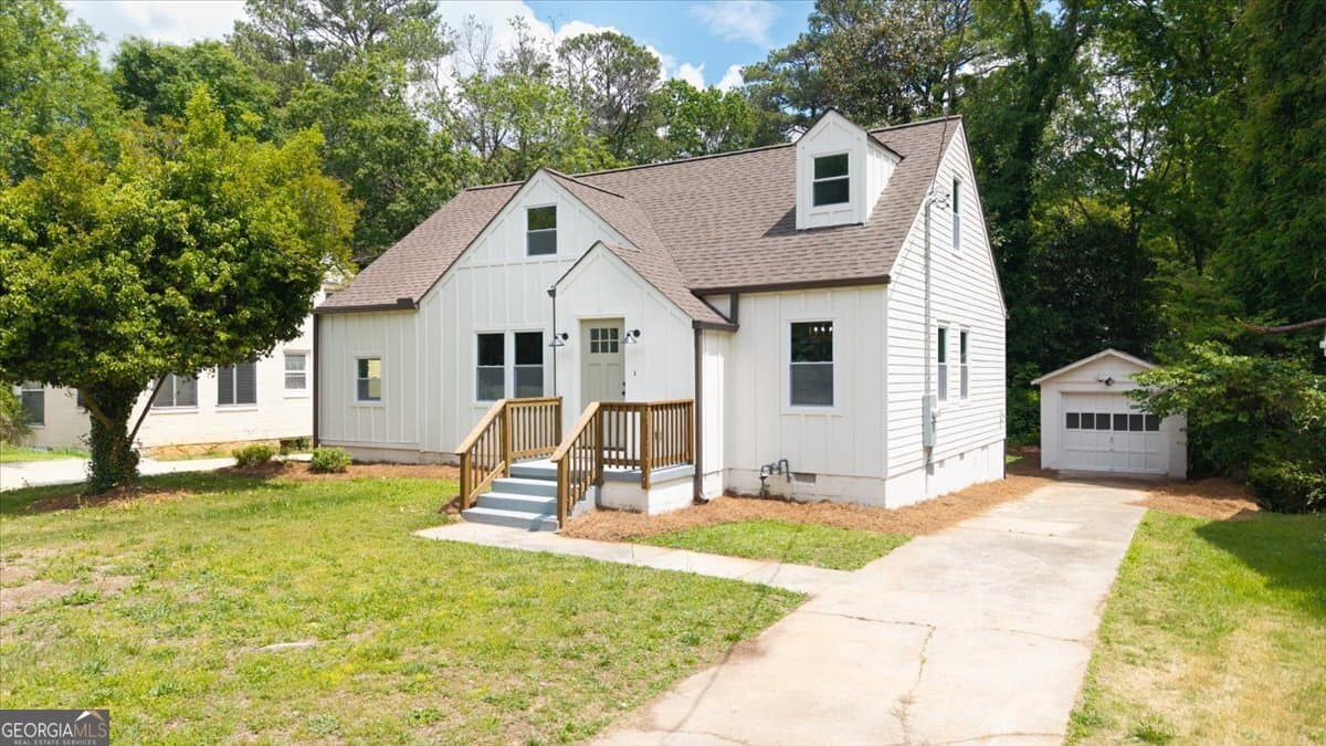 3 bedroom, 2.5 bathroom, 1,786 sq ft single family residence sold at 1282 Eastridge Road, Atlanta, GA 30311