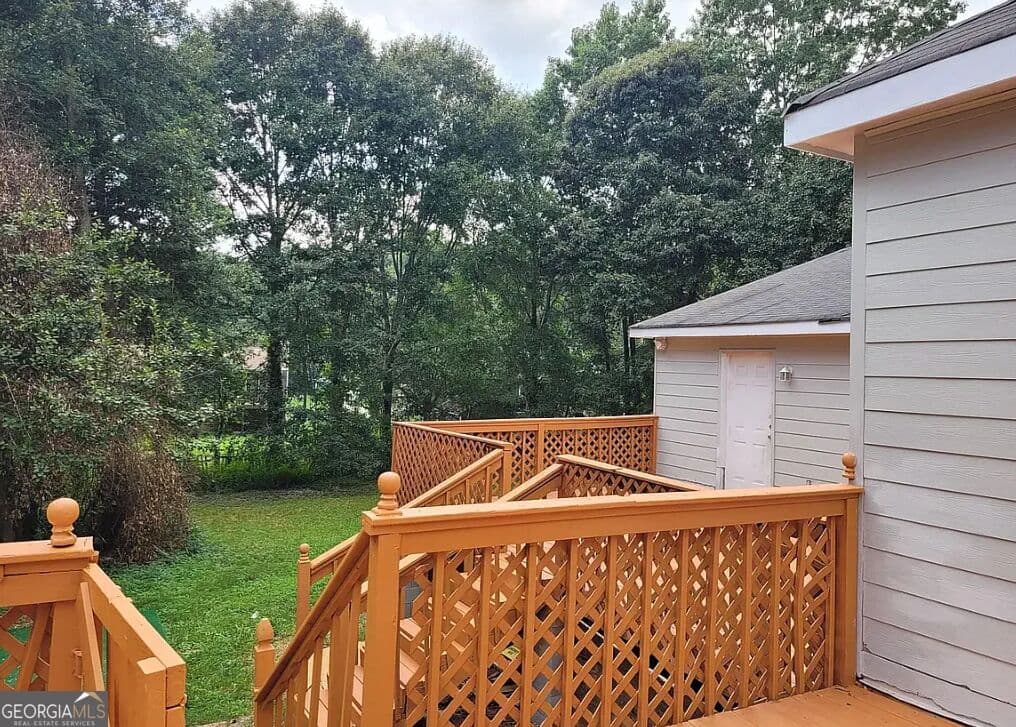5 bedroom, 2 bathroom, 2,414 sq ft single family residence for rent at 5901 Redan Road, Lithonia, GA 30058 for $2,600 a month — photo 4