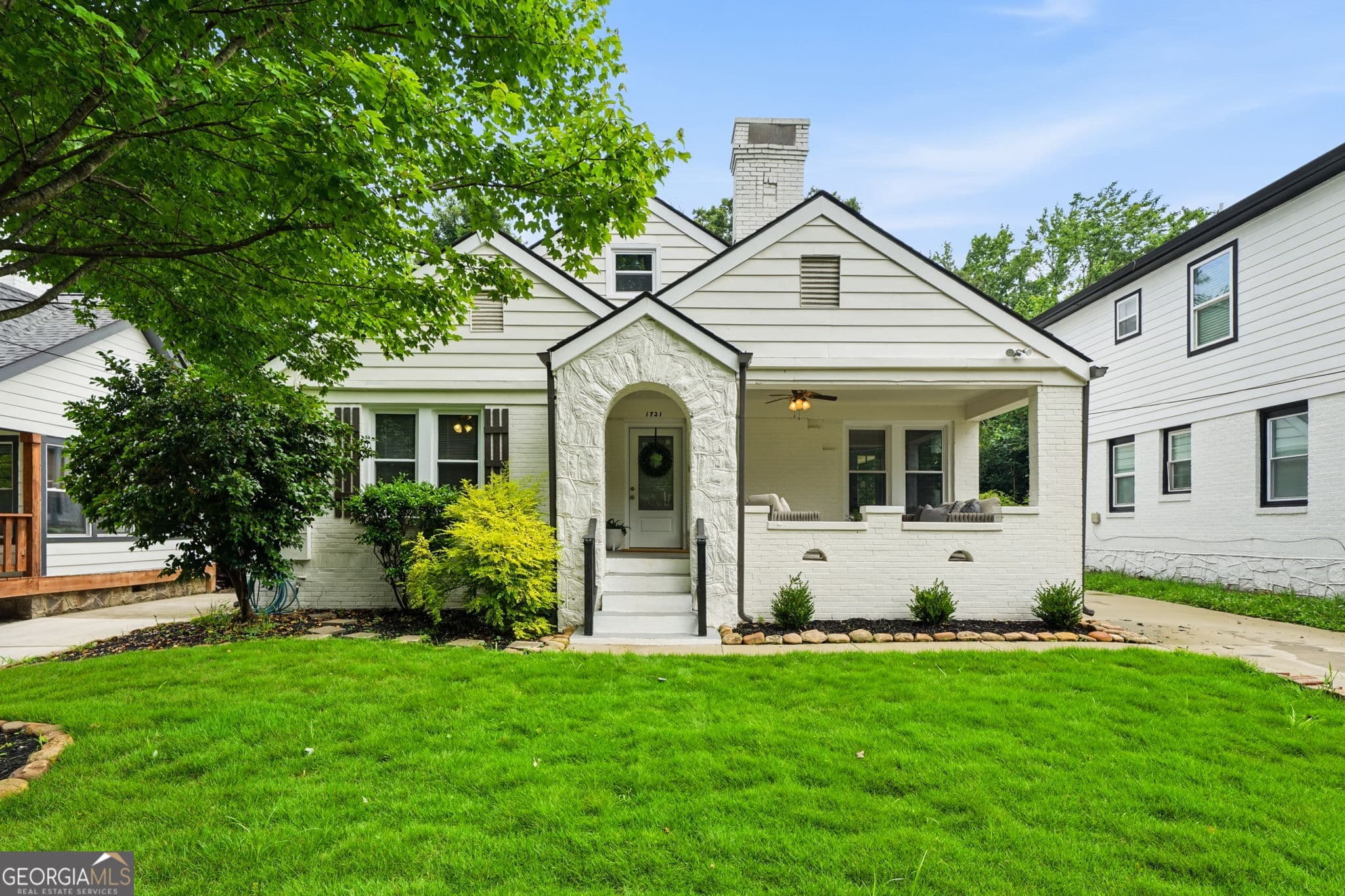 5 bedroom, 3 bathroom, 2,408 sq ft single family residence sold at 1721 Westwood Avenue, Atlanta, GA 30310
