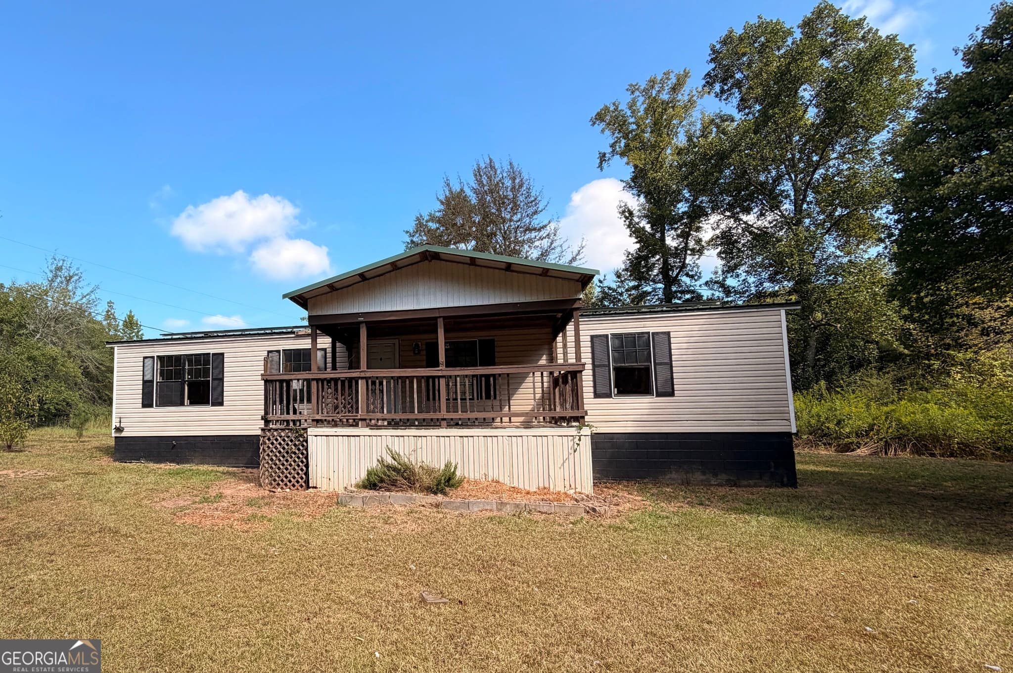 3 bedroom, 2 bathroom, 1,248 sq ft manufactured home,single family residence under contract at 777 Kirk Road, Franklin, GA 30217