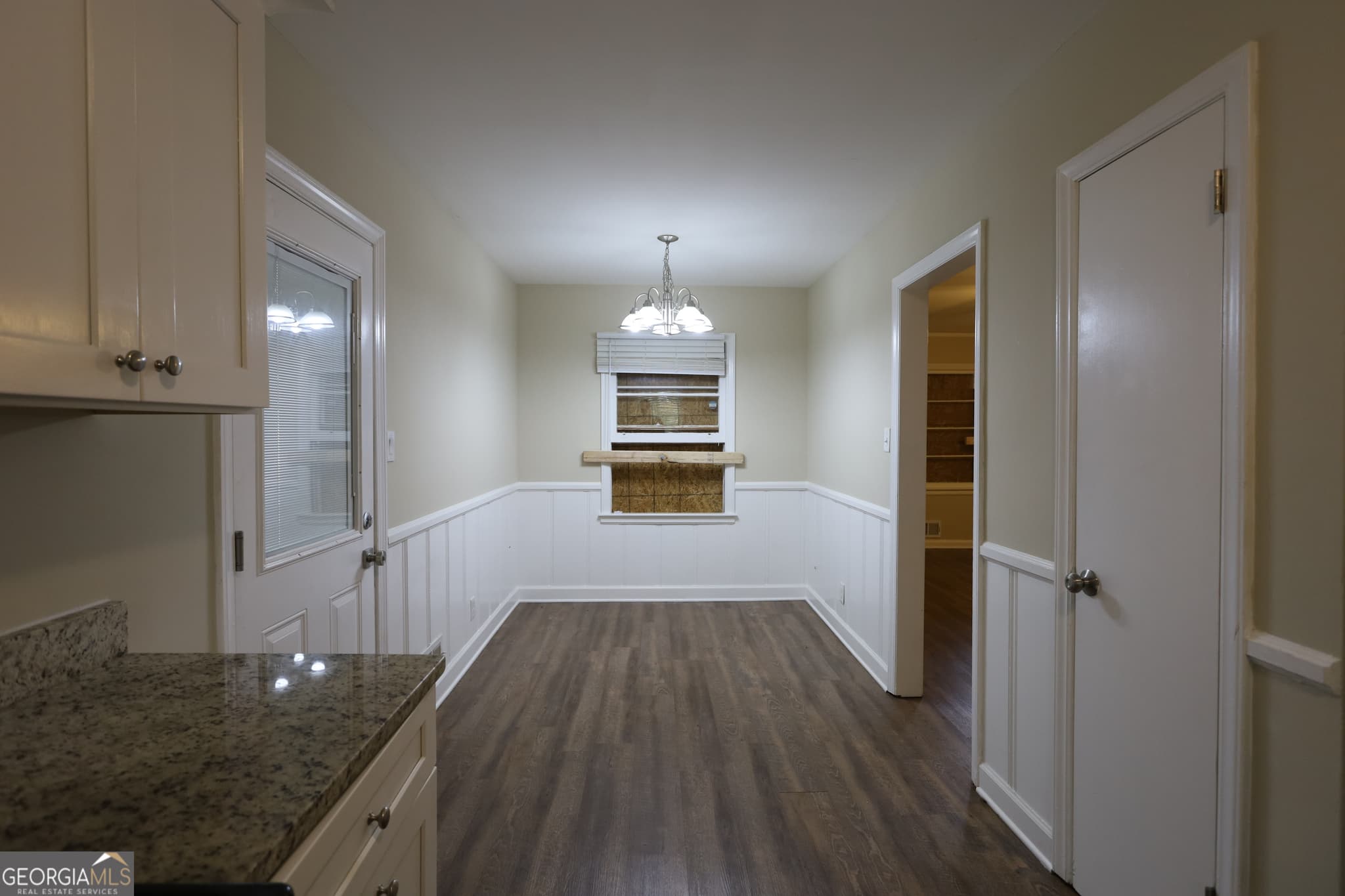3 bedroom, 1 bathroom, 1,024 sq ft single family residence for sale at 2364 Farley Street, East Point, GA 30344 — photo 3