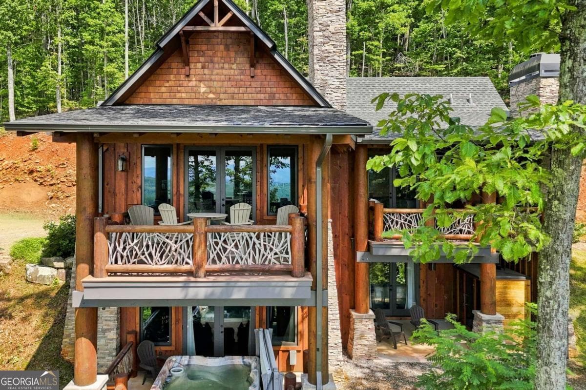 3 bedroom, 4 bathroom, 2,514 sq ft cabin,single family residence for sale at 1175 Wolfcreek Road, Murphy, NC 28906 — photo 2