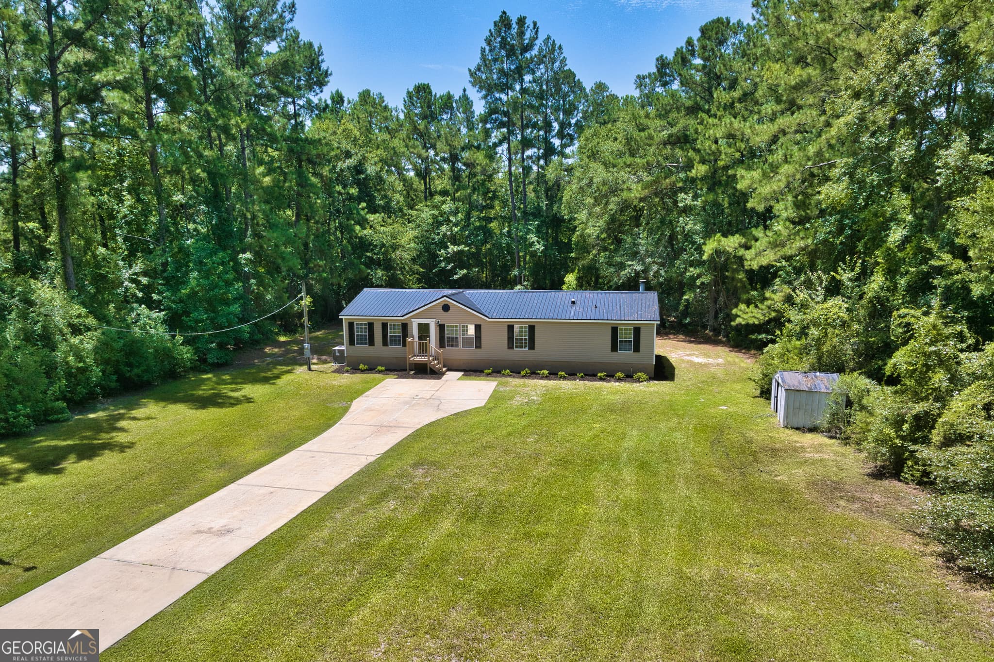 3 bedroom, 2 bathroom, 1,736 sq ft single family residence under contract at 115 Melvin Lane, Kingsland, GA 31548 — photo 10