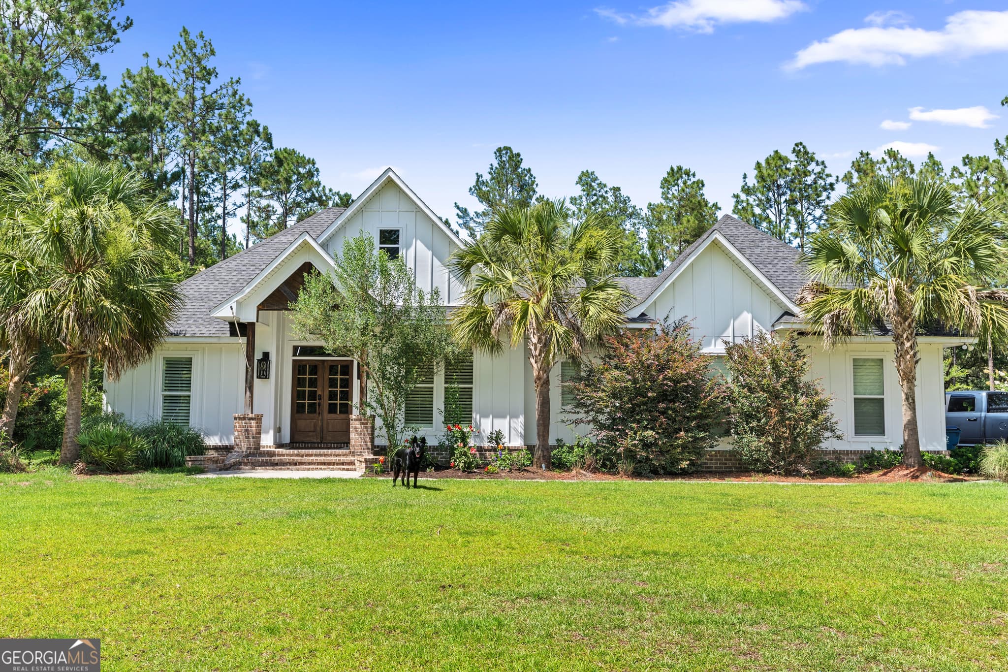 3 bedroom, 2 bathroom, 1,843 sq ft single family residence for sale at 13 N Eagle Drive, Jesup, GA 31546 — photo 1 of 40