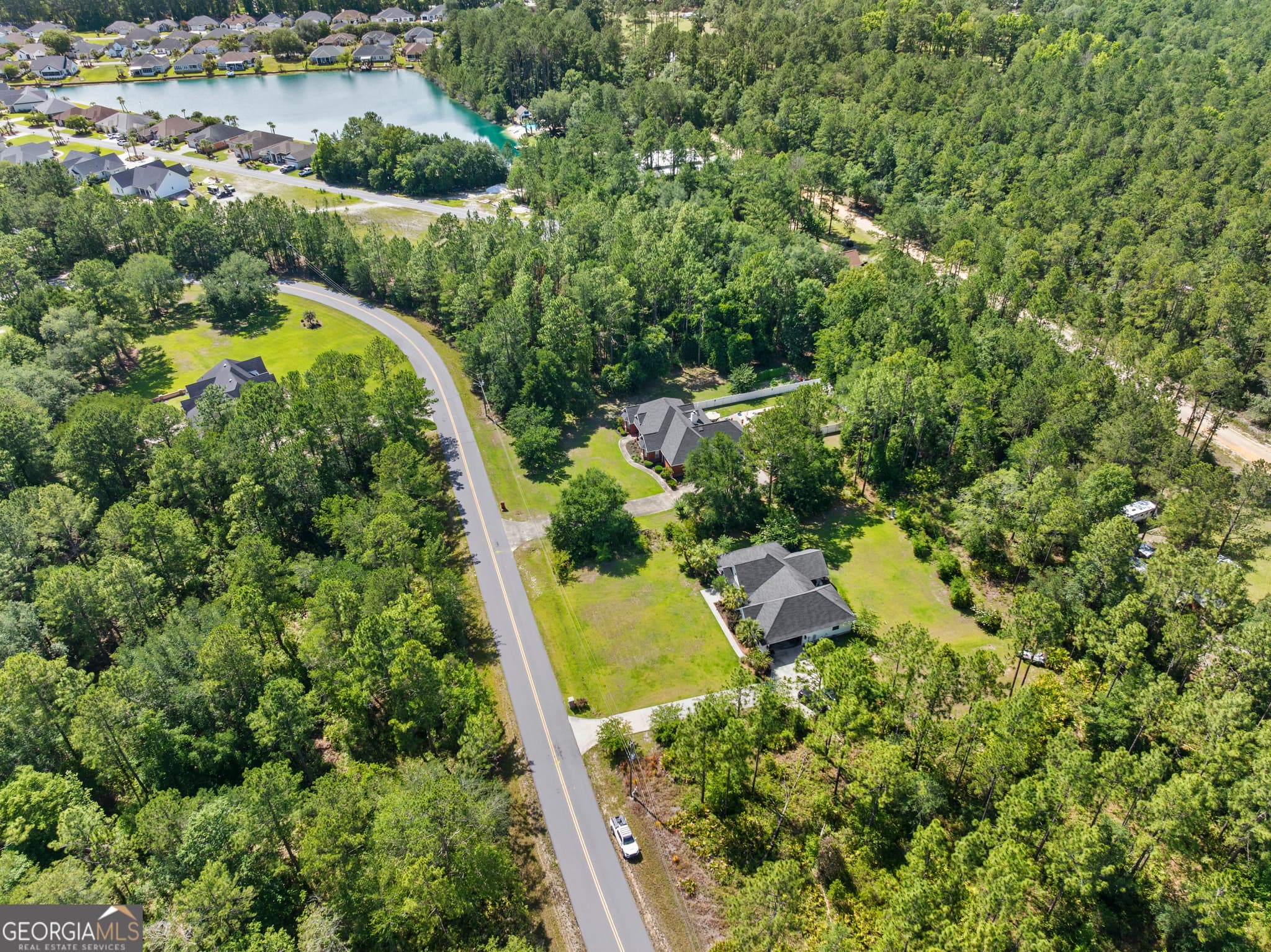 3 bedroom, 2 bathroom, 1,843 sq ft single family residence for sale at 13 N Eagle Drive, Jesup, GA 31546 — photo 8