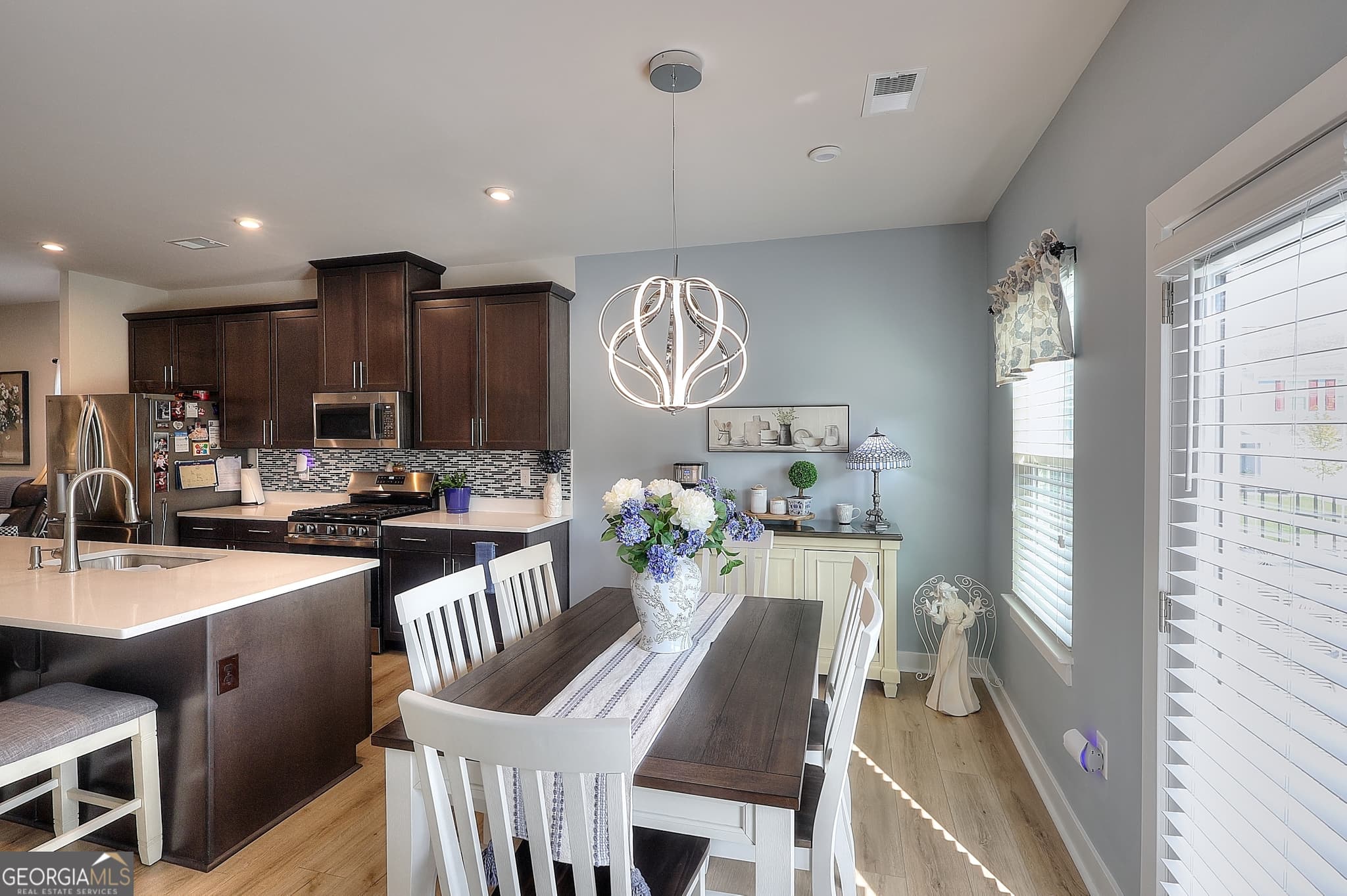 3 bedroom, 2 bathroom, 1,420 sq ft single family residence for sale at 313 Moosehead Trail, Hoschton, GA 30548 — photo 5