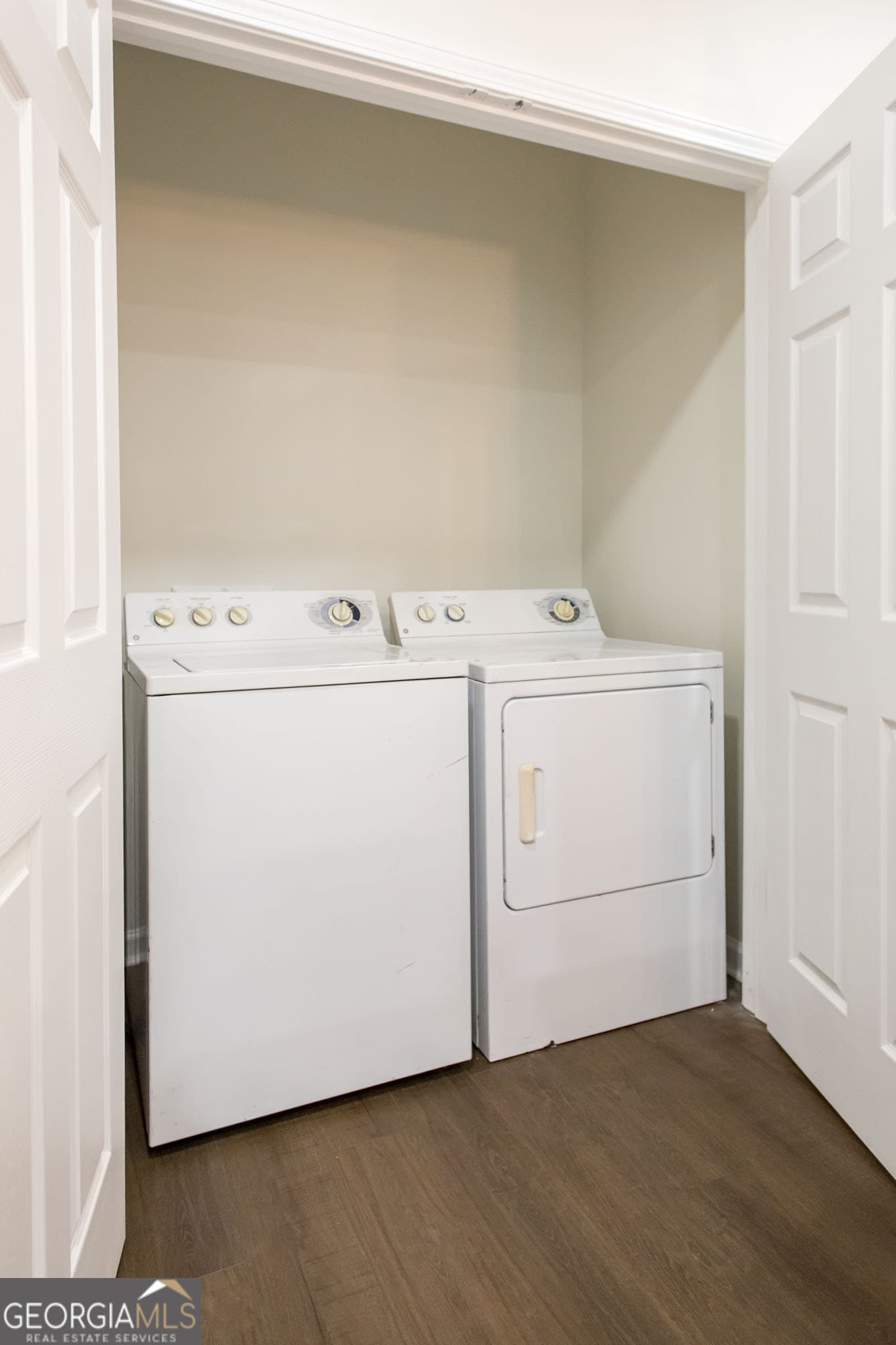 multi family,quadruplex for sale at 1205 Winona Avenue, Waycross, GA 31503 — photo 10
