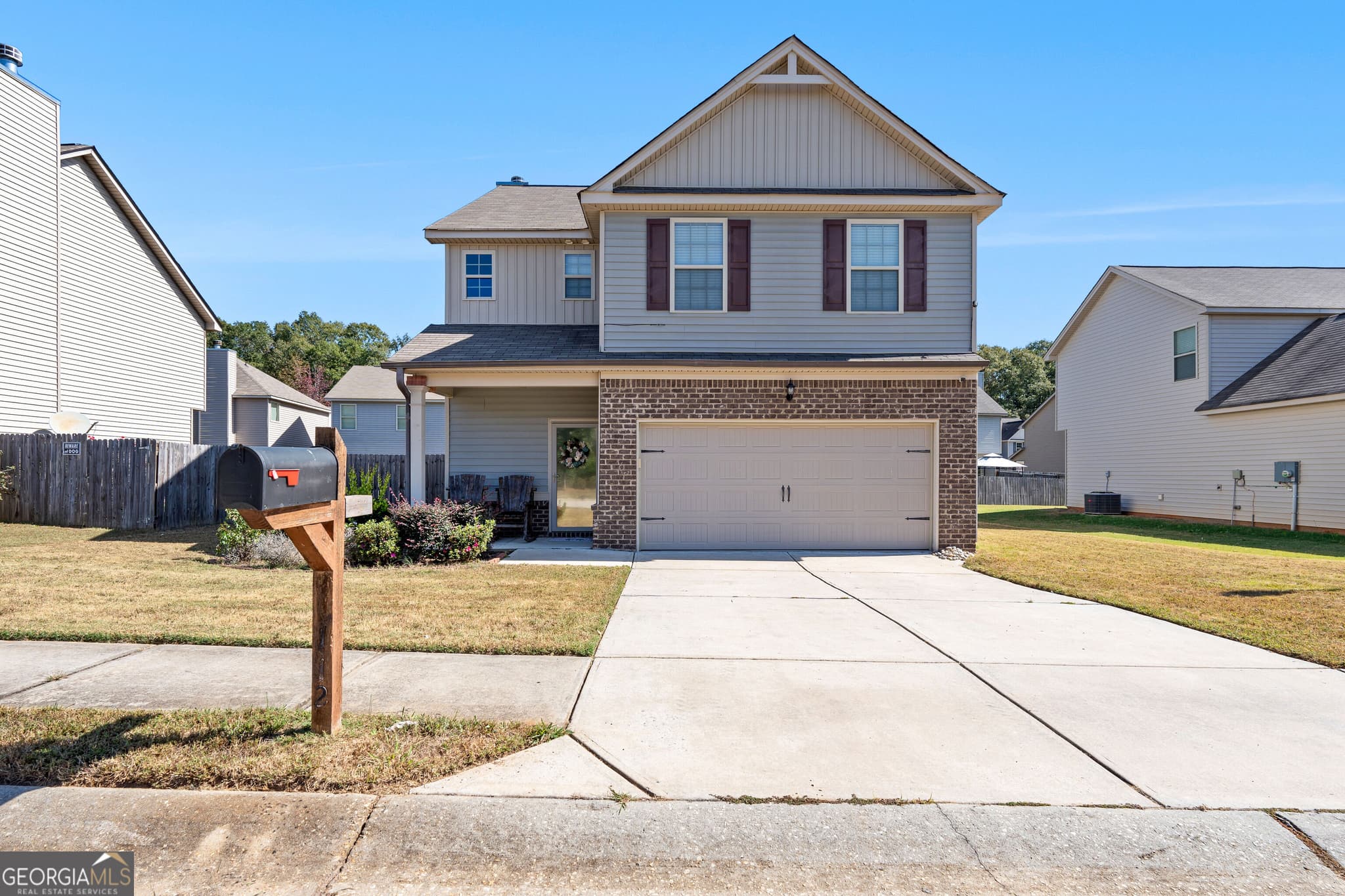 3 bedroom, 2.5 bathroom, 1,748 sq ft single family residence for sale at 112 Truman Court, Jackson, GA 30233 — photo 1 of 30