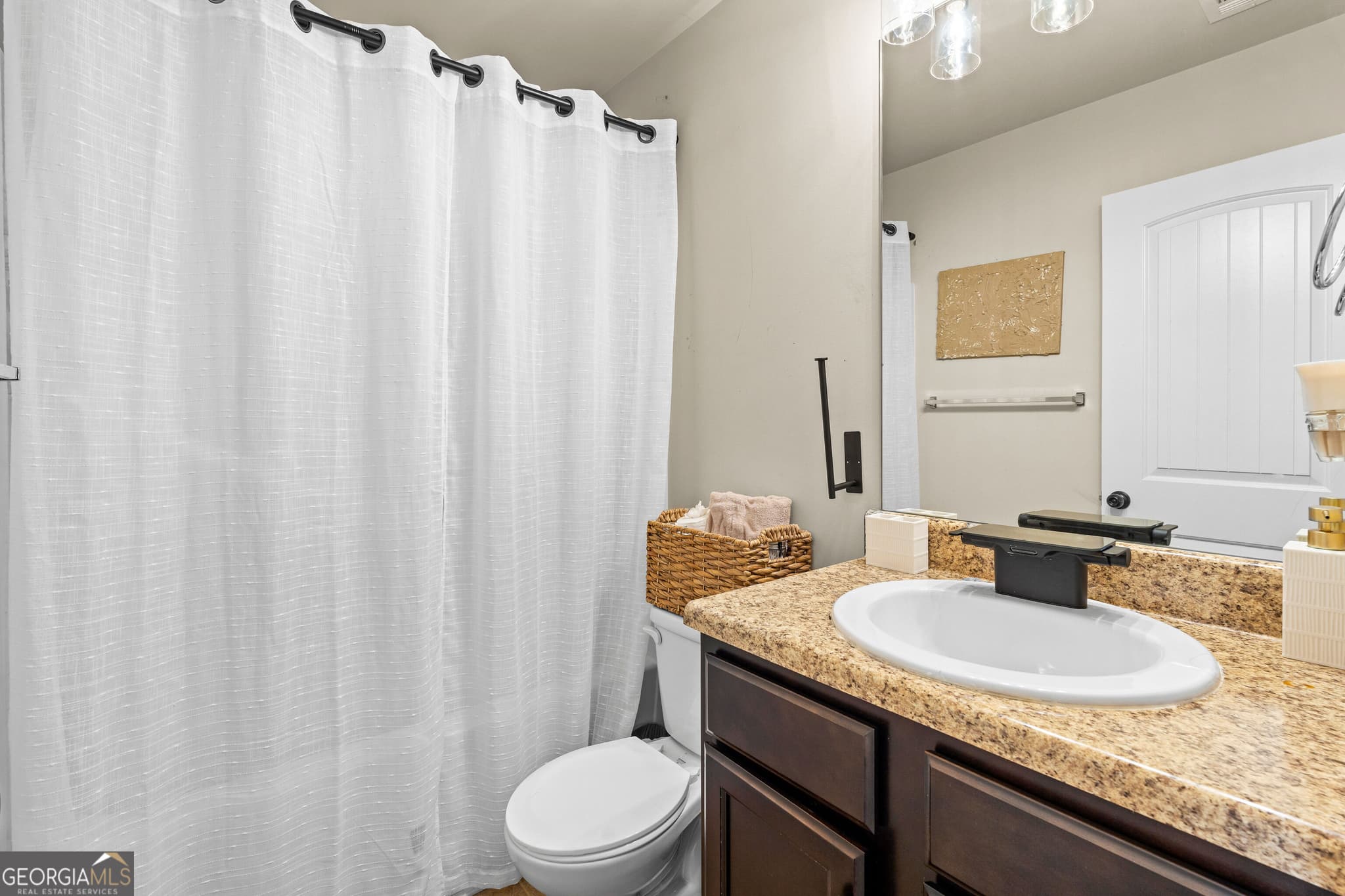 3 bedroom, 2.5 bathroom, 1,748 sq ft single family residence for sale at 112 Truman Court, Jackson, GA 30233 — photo 9
