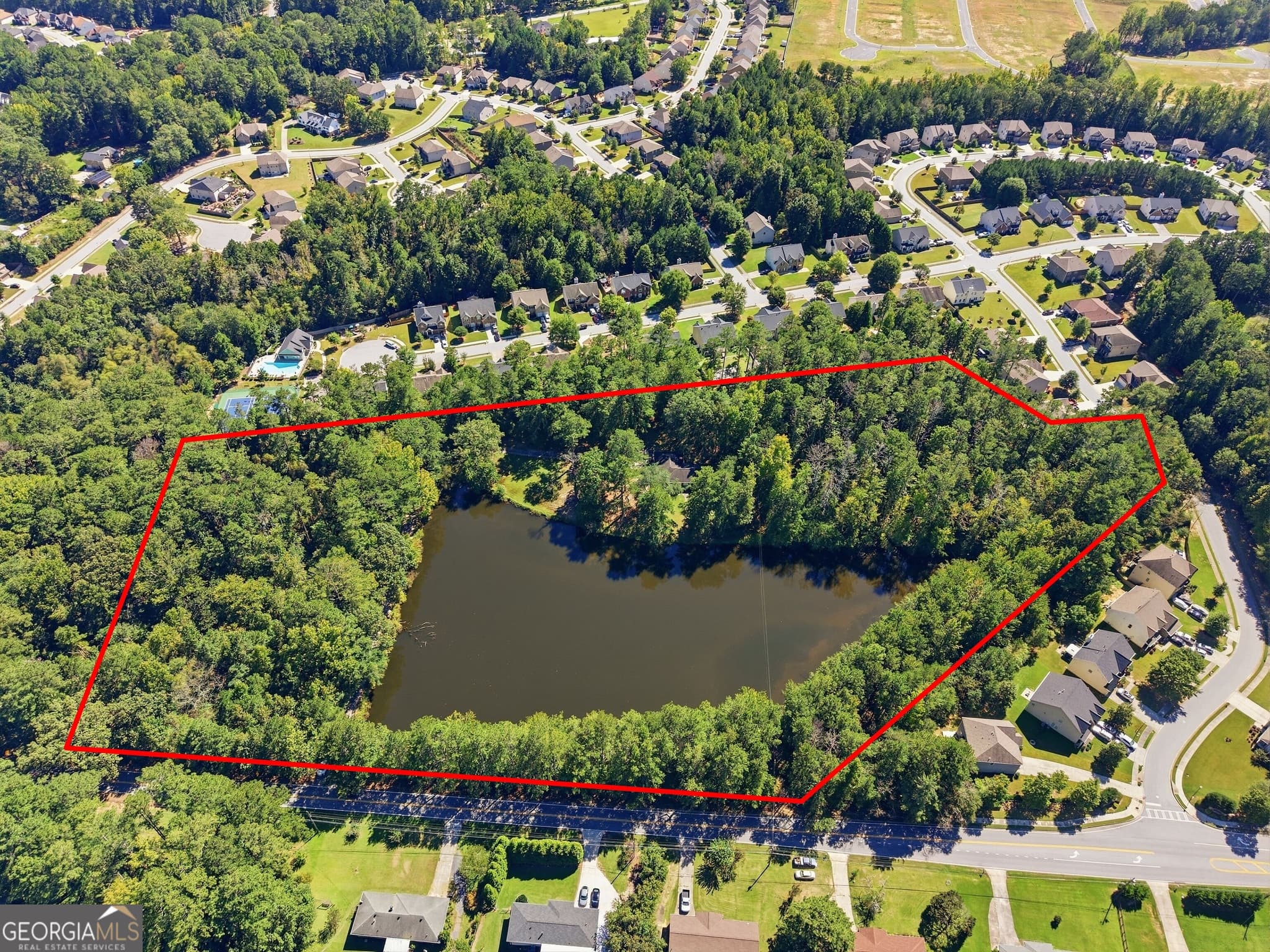 3 bedroom, 2 bathroom, 2,048 sq ft single family residence for sale at 5481 Angham Road, Powder Springs, GA 30127 — photo 1 of 18