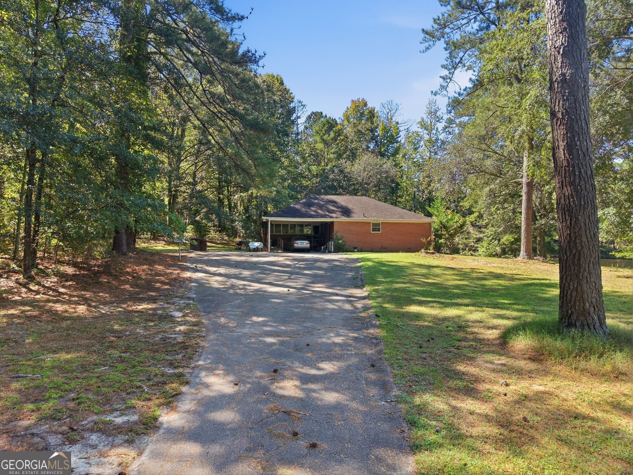 3 bedroom, 2 bathroom, 2,048 sq ft single family residence for sale at 5481 Angham Road, Powder Springs, GA 30127 — photo 9