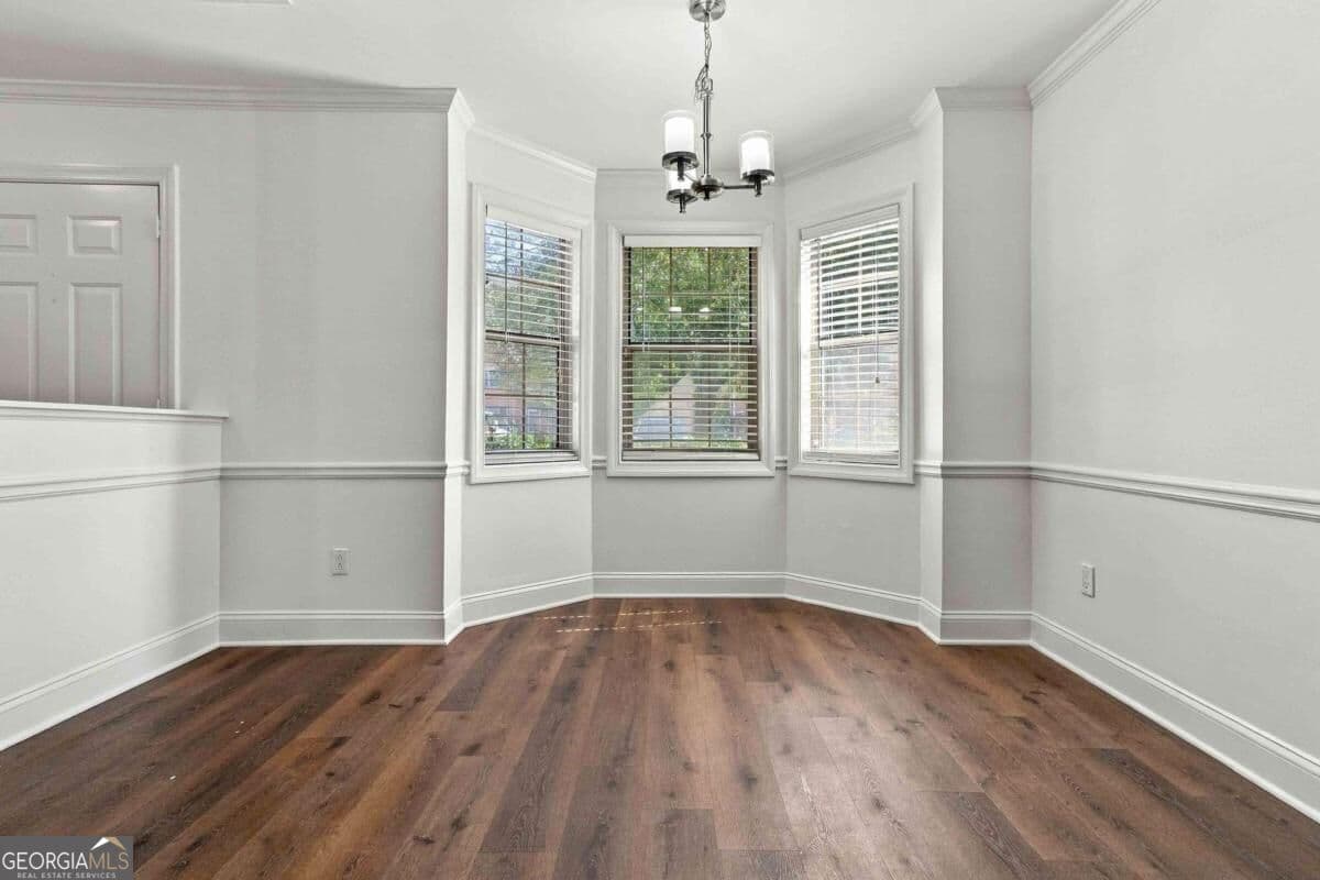 2 bedroom, 2.5 bathroom, 1,212 sq ft townhouse for sale at 1055 Westfield Trace, Smyrna, GA 30082 — photo 3