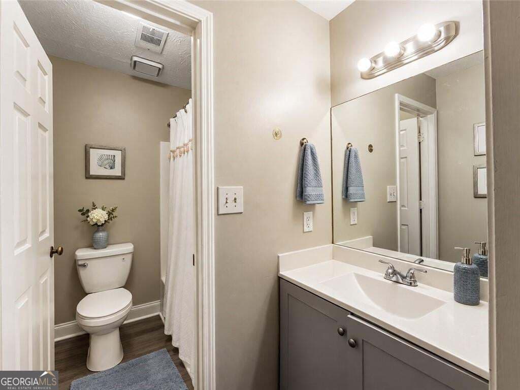 3 bedroom, 2.5 bathroom townhouse for sale at 1265 Jamestowne Trail, Alpharetta, GA 30009 — photo 7