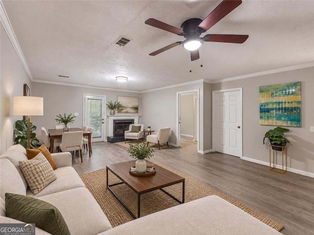 3 bedroom, 2.5 bathroom townhouse for sale at 1265 Jamestowne Trail, Alpharetta, GA 30009