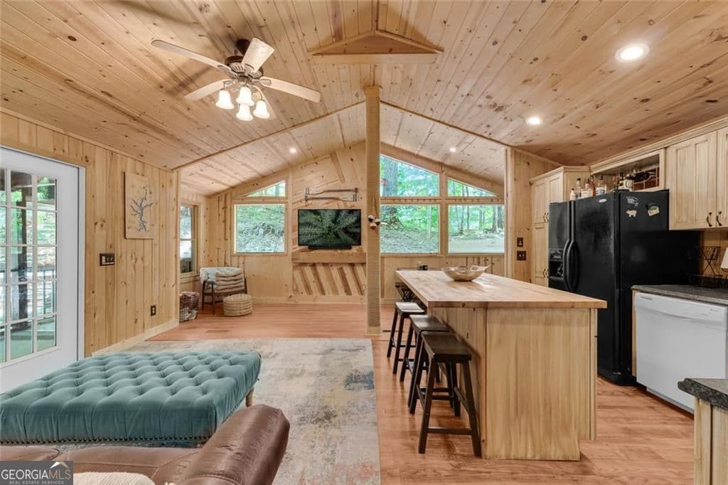 2 bedroom, 2 bathroom, 1,486 sq ft single family residence for sale at 185 Pope Dickson Lane, Clarkesville, GA 30523 — photo 10