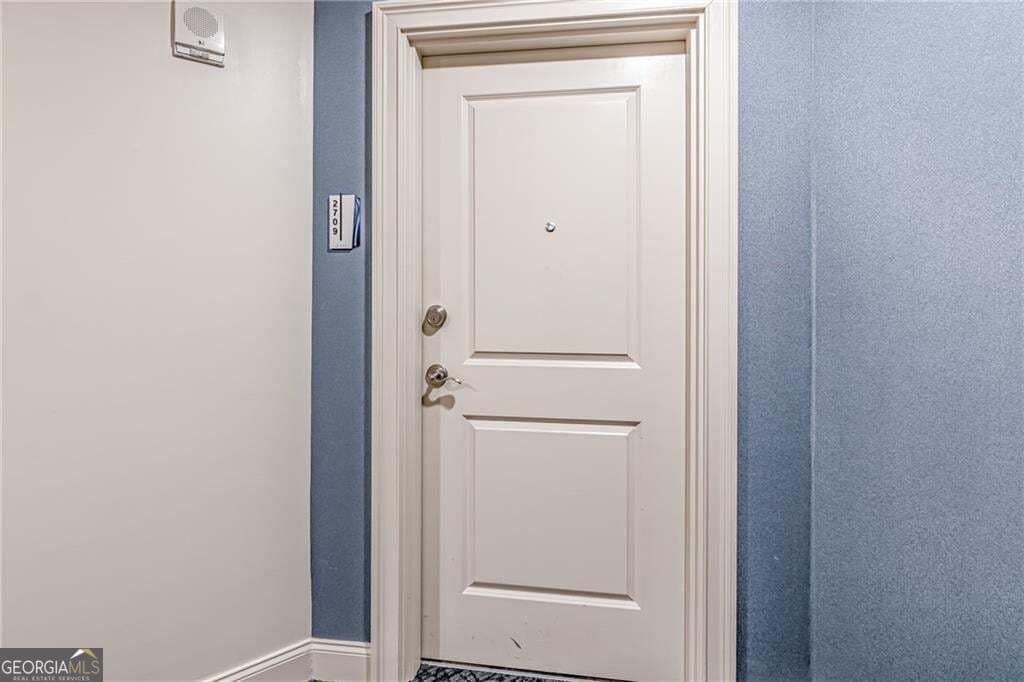 2 bedroom, 2.5 bathroom, 1,536 sq ft condominium for sale at 270 17th Street UNIT#2709, Atlanta, GA 30363 — photo 2