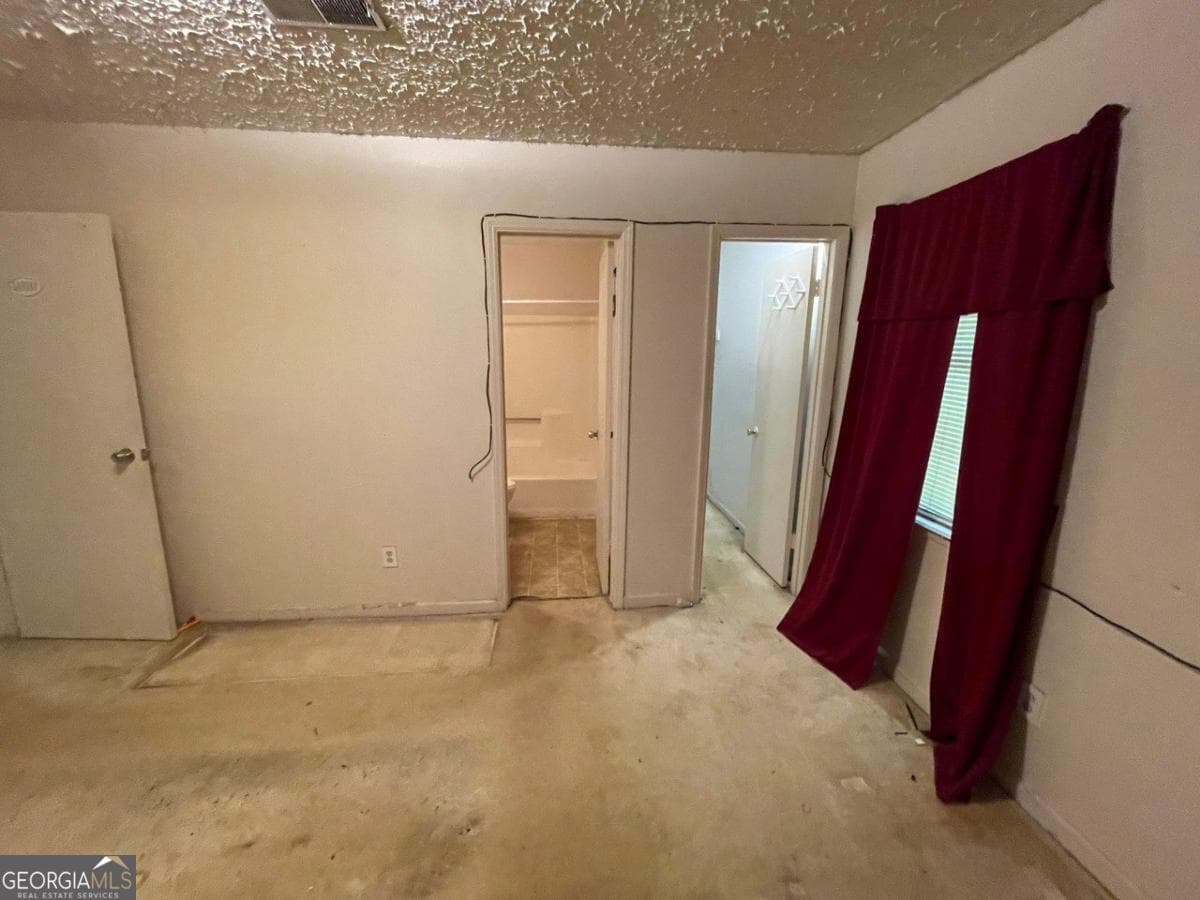 3 bedroom, 2 bathroom, 1,176 sq ft single family residence for sale at 2177 Jonathan Avenue, Lithonia, GA 30058 — photo 5