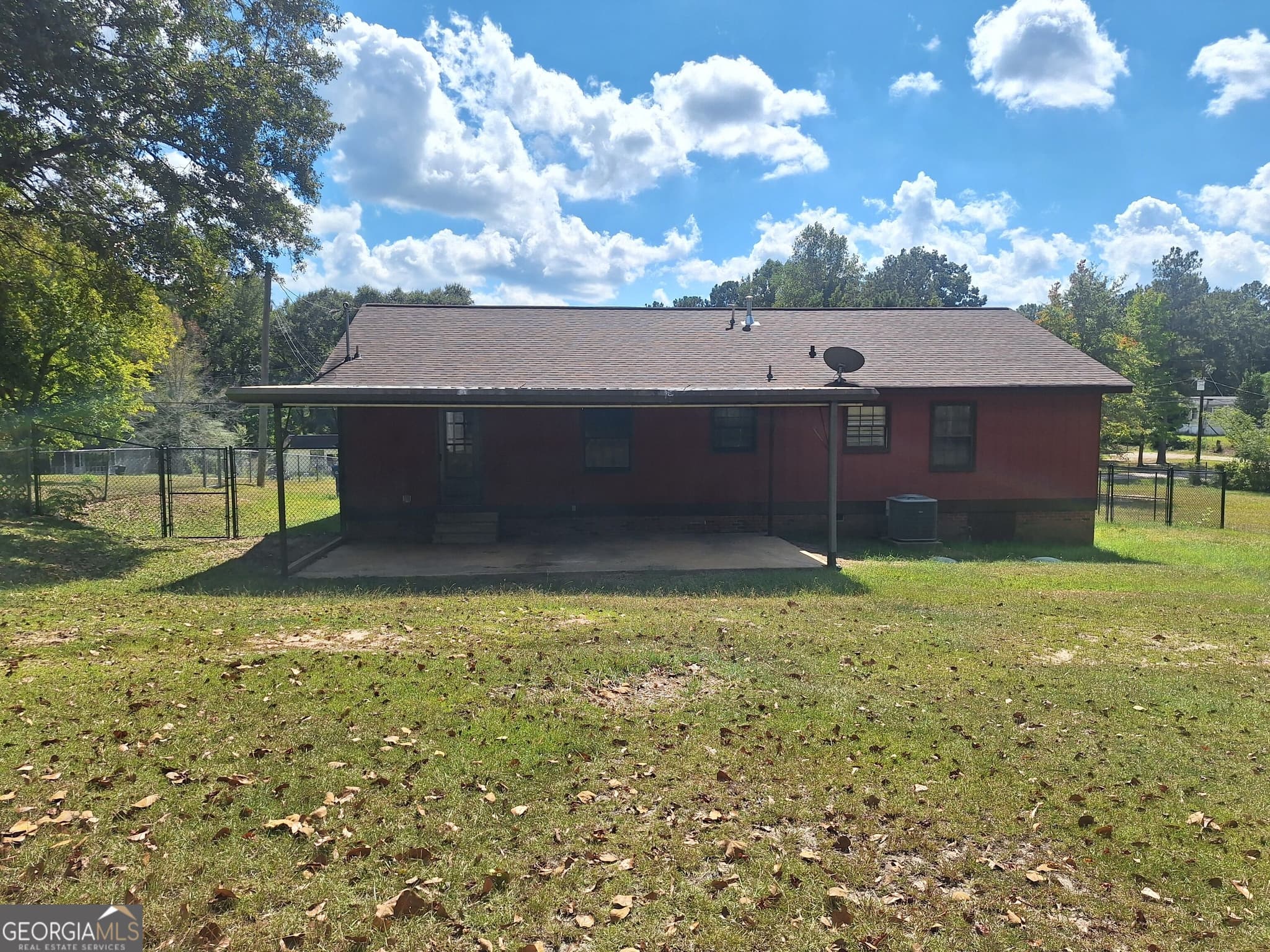 3 bedroom, 2 bathroom, 1,164 sq ft single family residence for sale at 4316 24th Street, Lanett, AL 36863 — photo 6