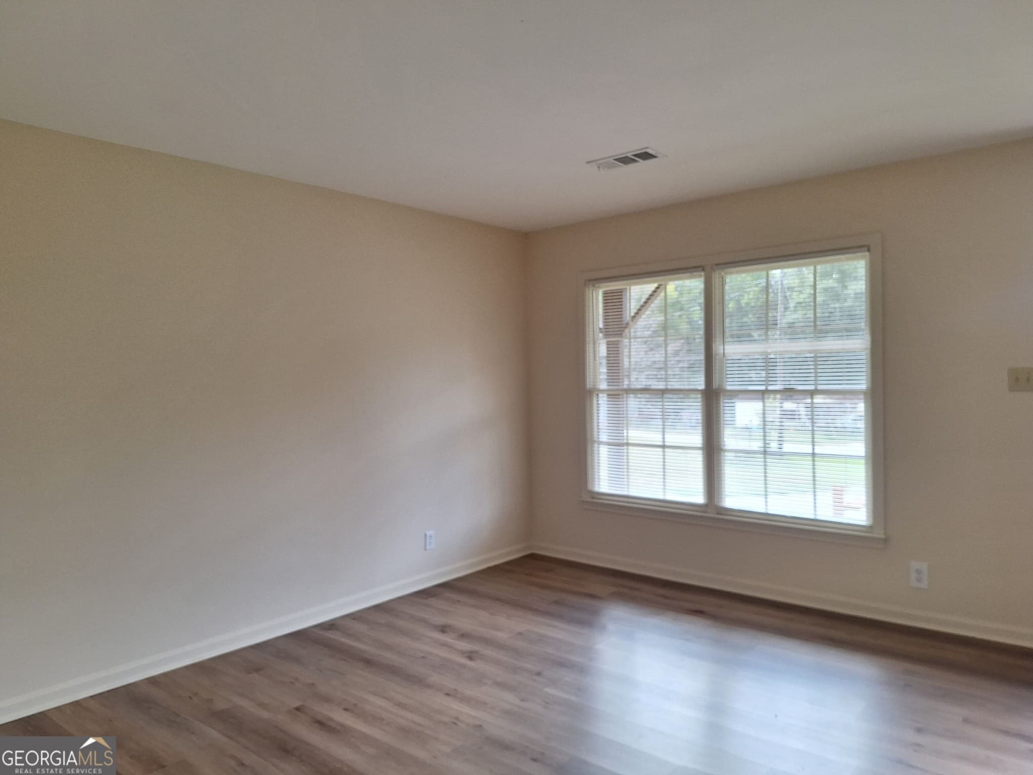 3 bedroom, 2 bathroom, 1,164 sq ft single family residence for sale at 4316 24th Street, Lanett, AL 36863 — photo 7