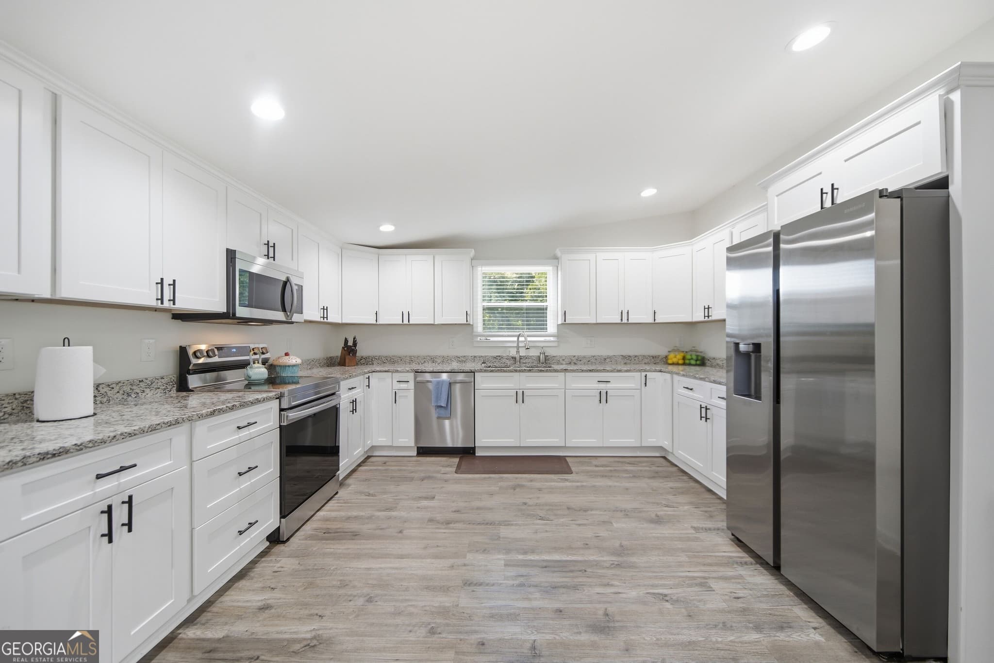 3 bedroom, 2 bathroom single family residence for sale at 2477 Mcafee Road, Decatur, GA 30032 — photo 6