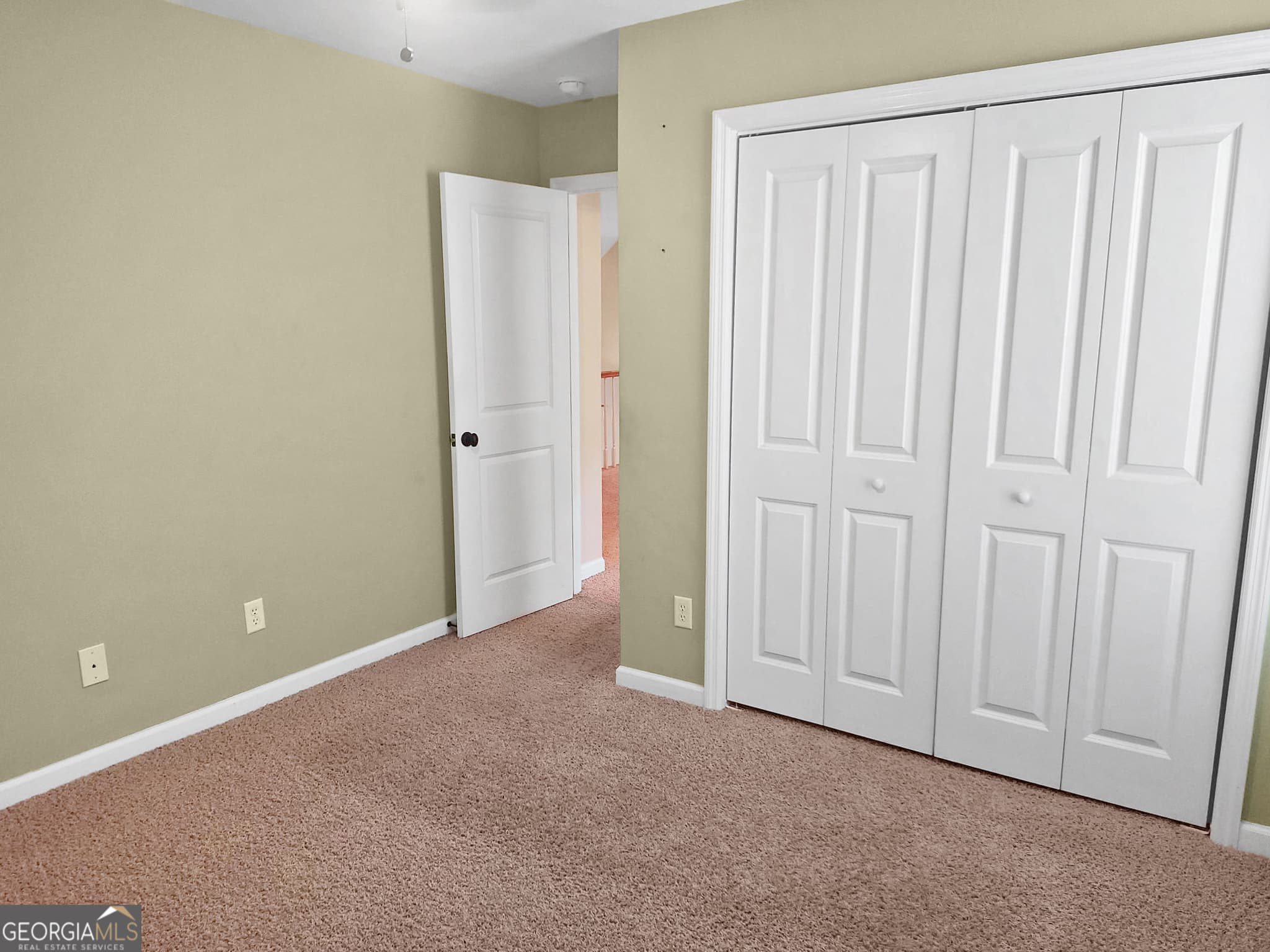 3 bedroom, 2.5 bathroom, 1,692 sq ft single family residence for sale at 2819 Burdette Drive, Augusta, GA 30909 — photo 4