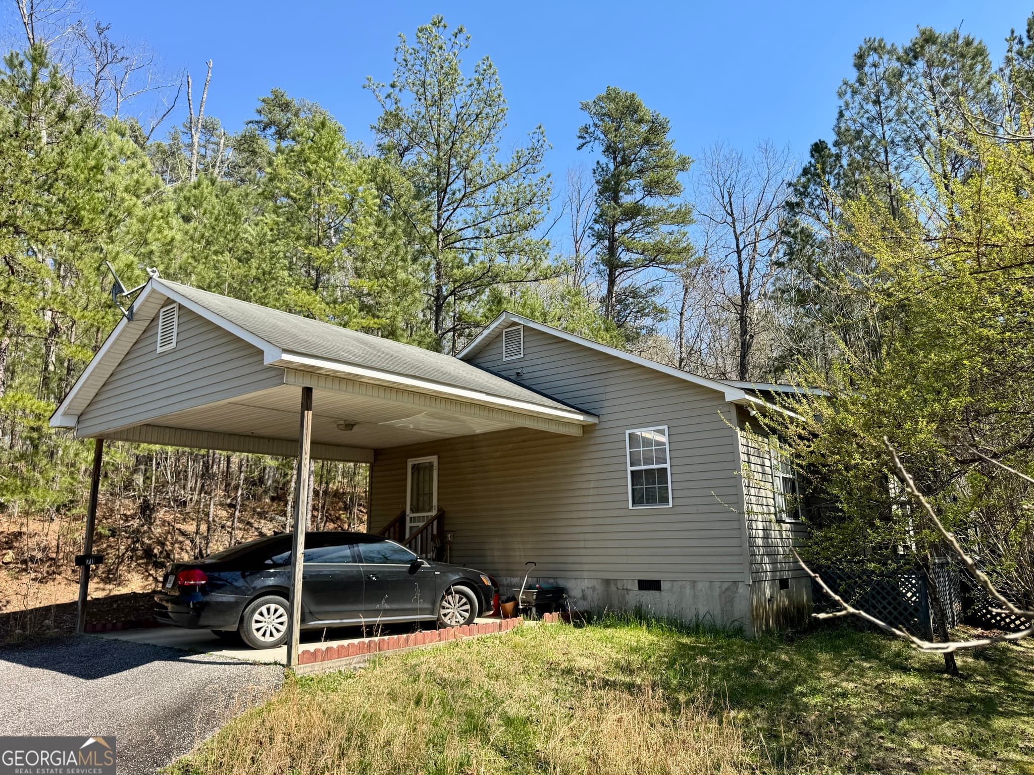 3 bedroom, 2 bathroom, 1,131 sq ft single family residence for sale at 71 Pleasant Valley Road, Silver Creek, GA 30173 — photo 2