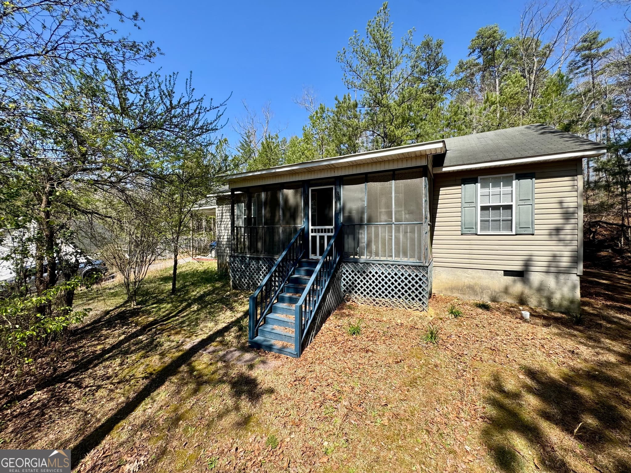 3 bedroom, 2 bathroom, 1,131 sq ft single family residence for sale at 71 Pleasant Valley Road, Silver Creek, GA 30173