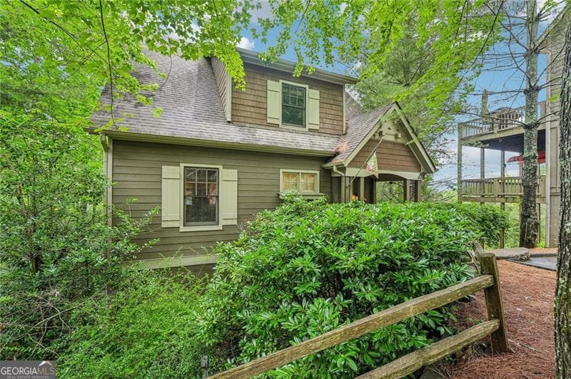 5 bedroom, 4.5 bathroom, 2,765 sq ft single family residence for sale at 14 Laurel Ridge Way, Big Canoe, GA 30143 — photo 3