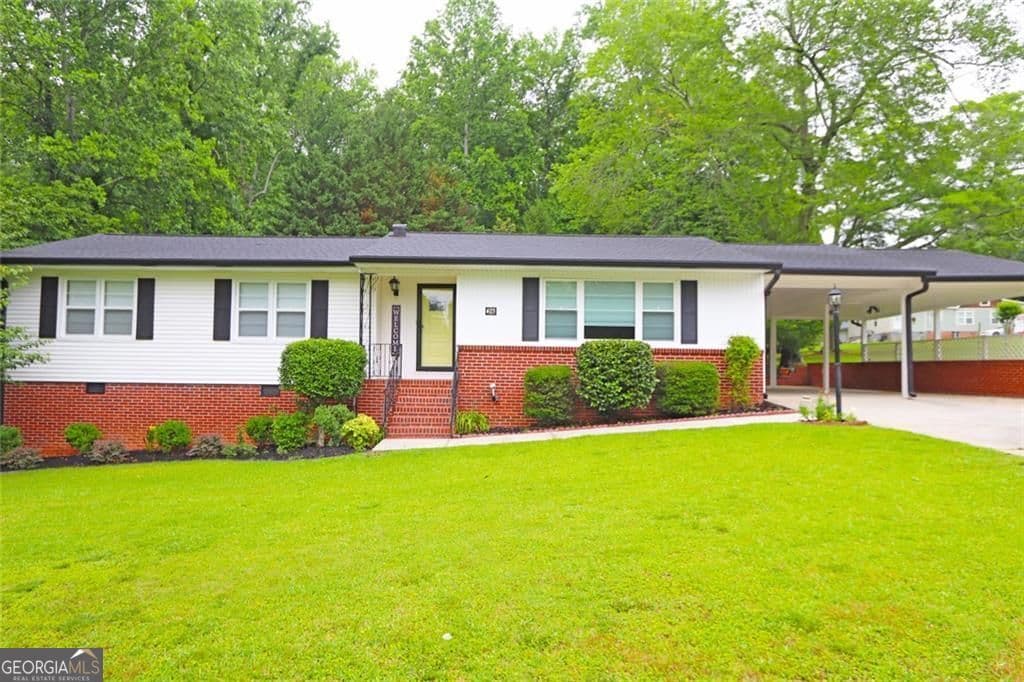 3 bedroom, 2 bathroom, 1,376 sq ft single family residence sold at 405 Church Street, Bremen, GA 30110