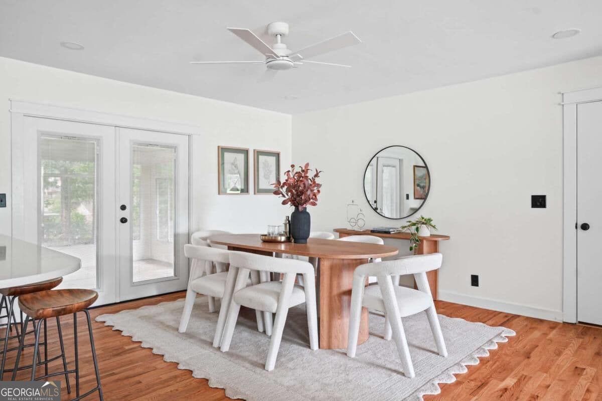 3 bedroom, 2 bathroom, 1,670 sq ft single family residence for sale at 1826 Cameo Court, Tucker, GA 30084 — photo 4