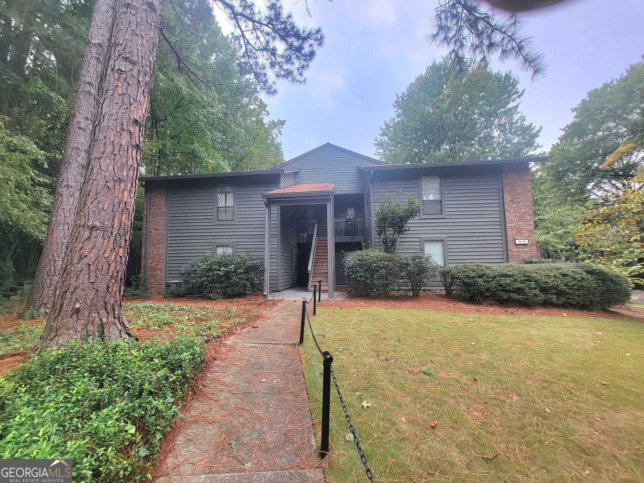 2 bedroom, 2 bathroom, 1,178 sq ft condominium for rent at 702 Tuxworth Circle, Decatur, GA 30033 for $1,650 a month — photo 1 of 18