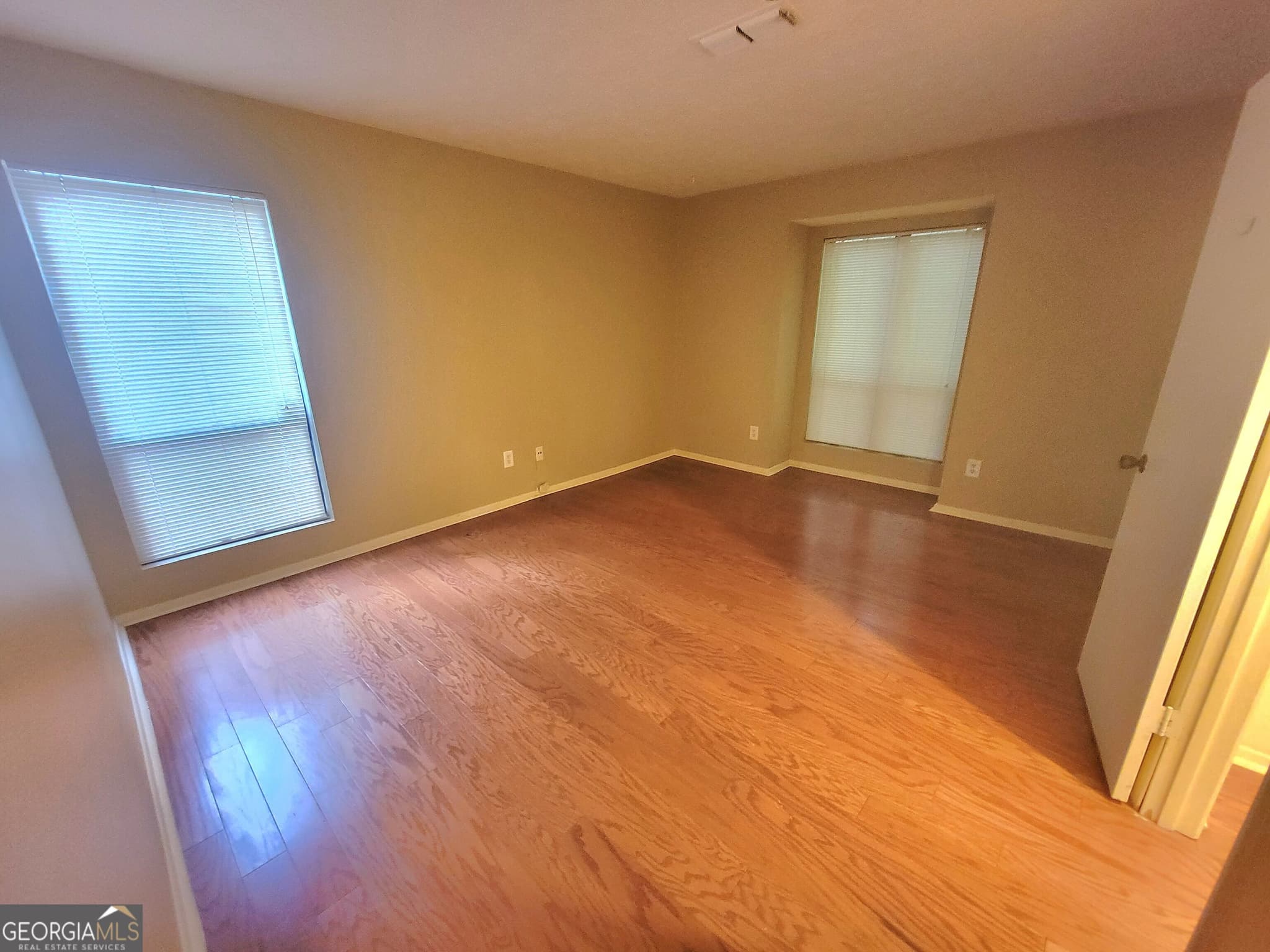 2 bedroom, 2 bathroom, 1,178 sq ft condominium for rent at 702 Tuxworth Circle, Decatur, GA 30033 for $1,650 a month — photo 10