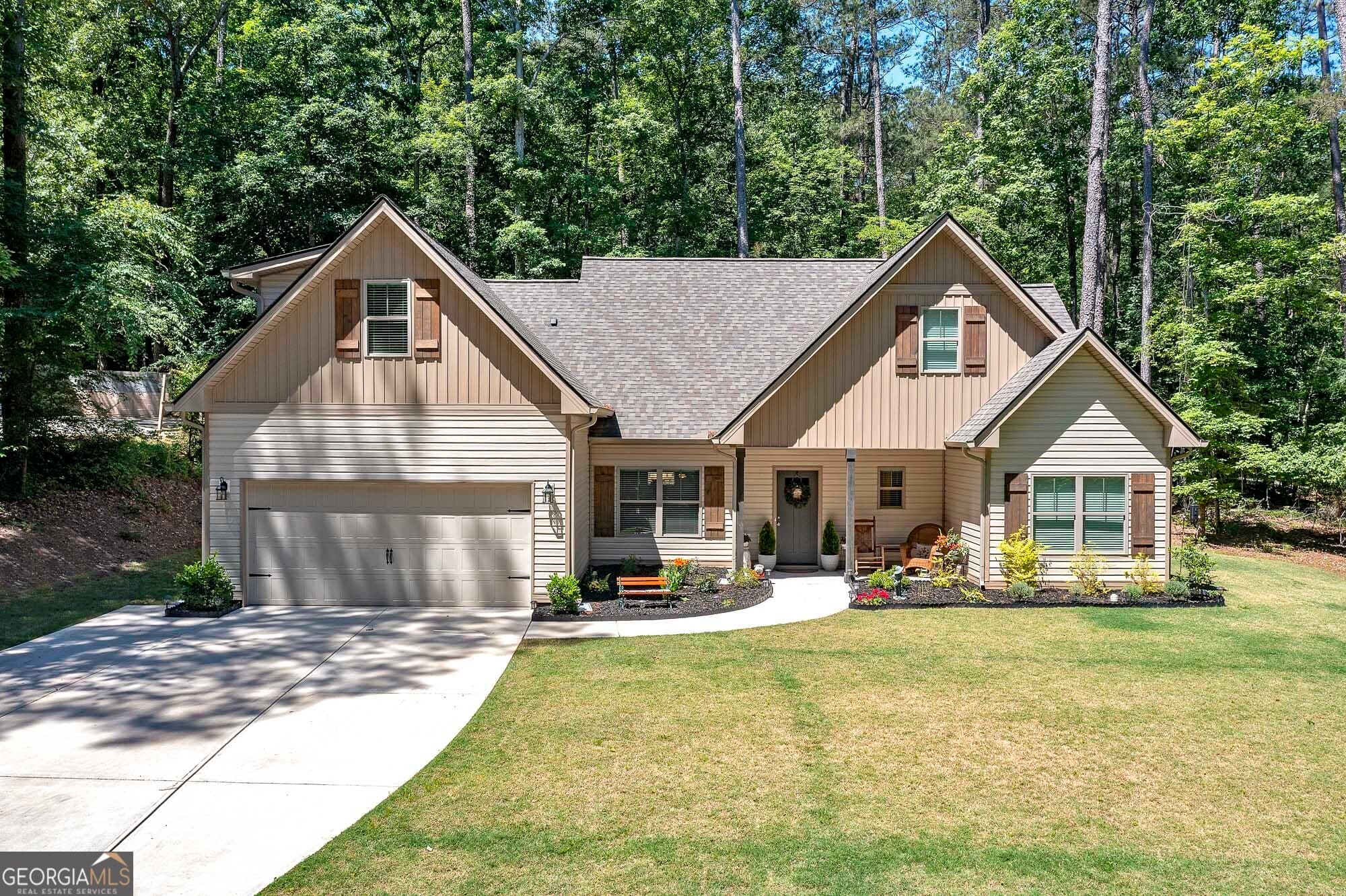 3 bedroom, 3 bathroom, 2,082 sq ft single family residence sold at 50 Magpie Court, Monticello, GA 31064
