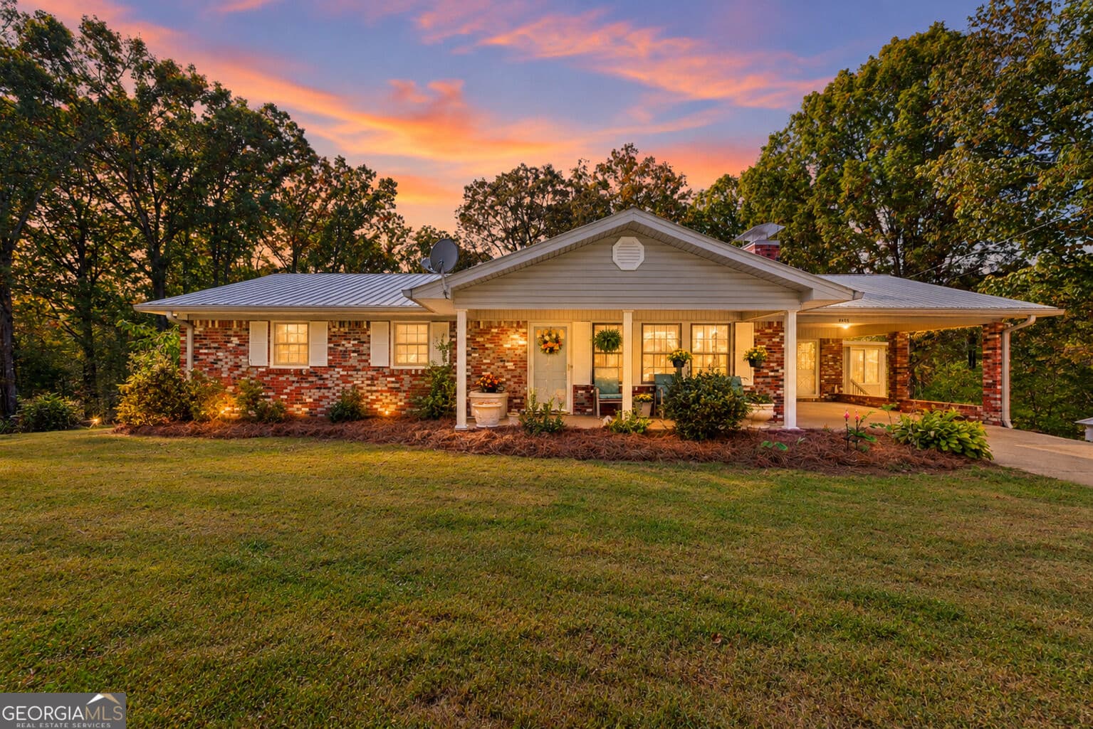 3 bedroom, 2.5 bathroom single family residence for sale at 4655 Eston Smith Road, Gainesville, GA 30506