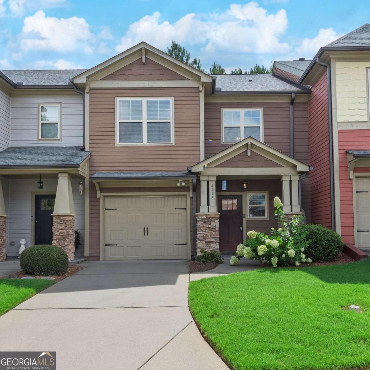 3 bedroom, 2.5 bathroom, 1,864 sq ft townhouse for sale at 4118 Mars Bay 27, Acworth, GA 30101 — photo 2