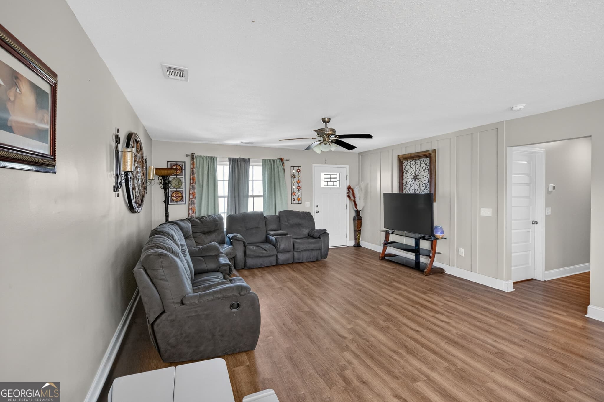 3 bedroom, 2 bathroom, 1,424 sq ft single family residence for sale at 206 E Leyland Court, Statesboro, GA 30458 — photo 7