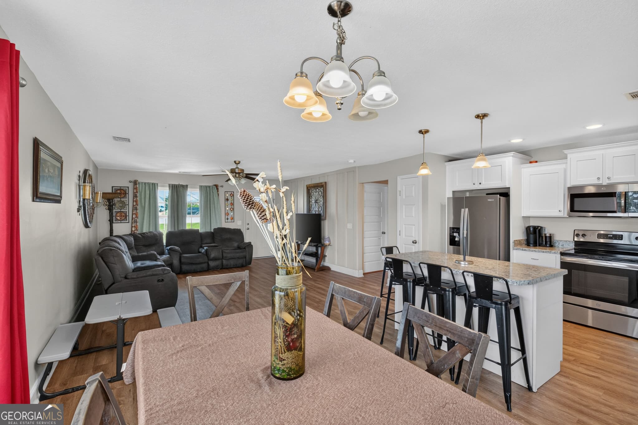 3 bedroom, 2 bathroom, 1,424 sq ft single family residence for sale at 206 E Leyland Court, Statesboro, GA 30458 — photo 10